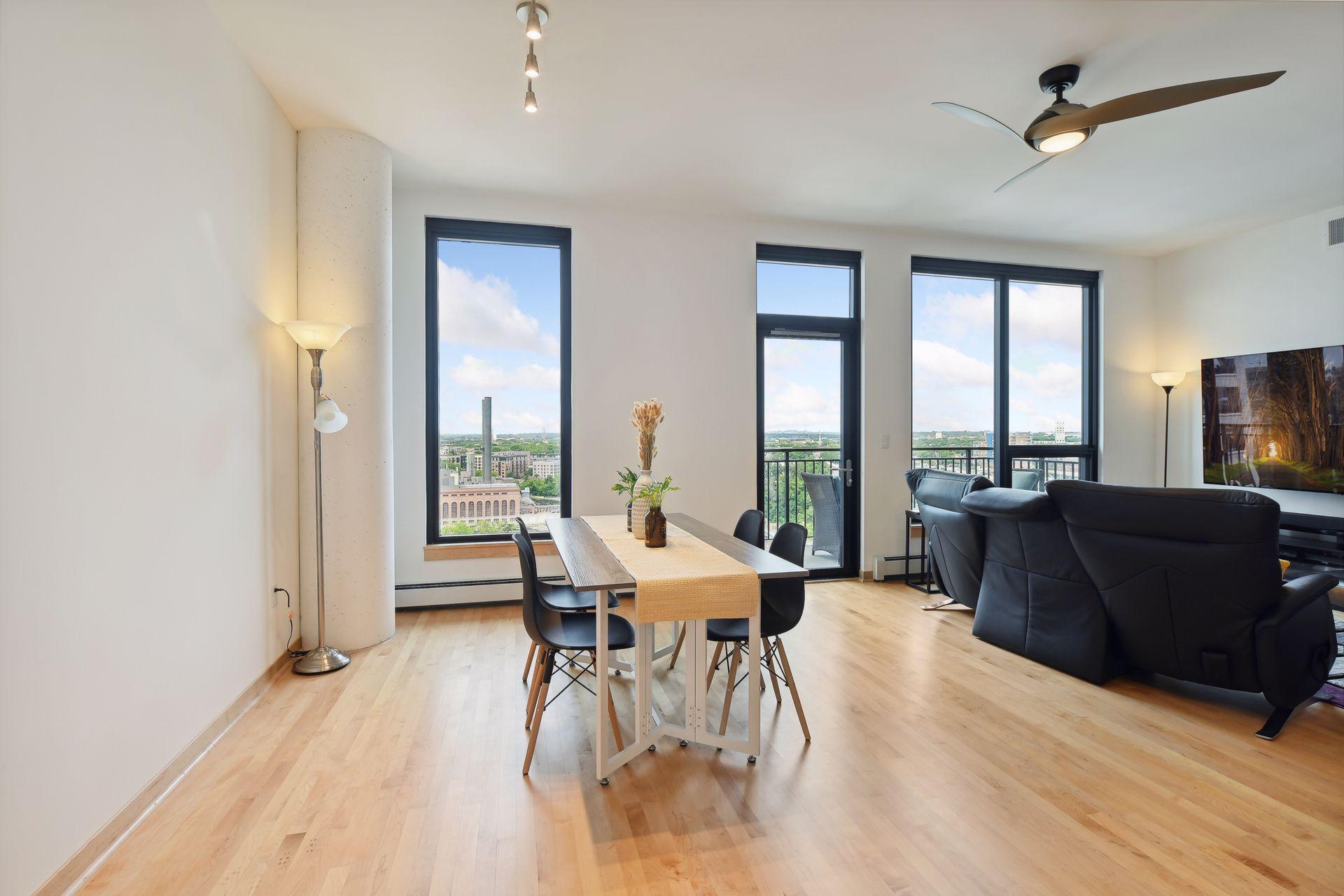 1240 2nd Street S Unit: 1128