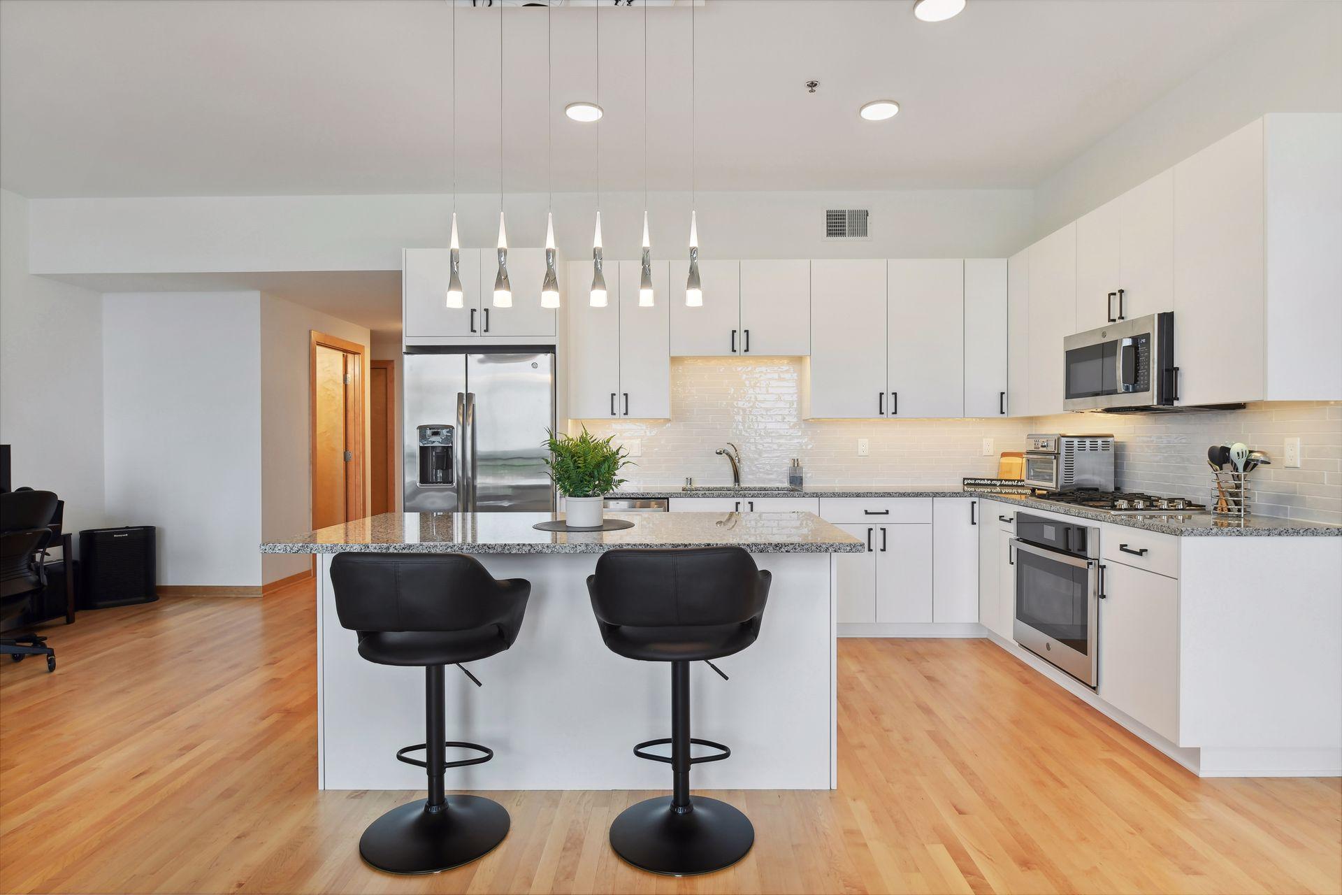 1240 2nd Street S Unit: 1128