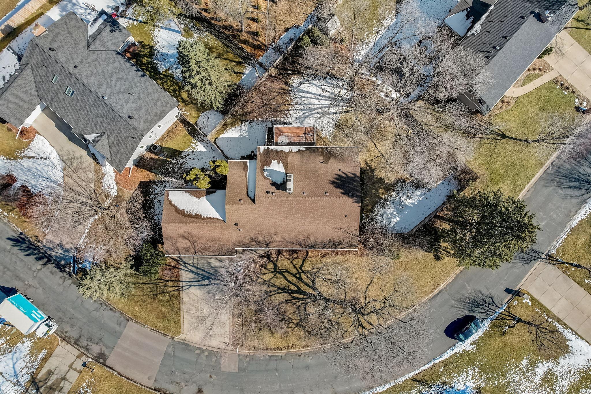 7015 Lanham Lane