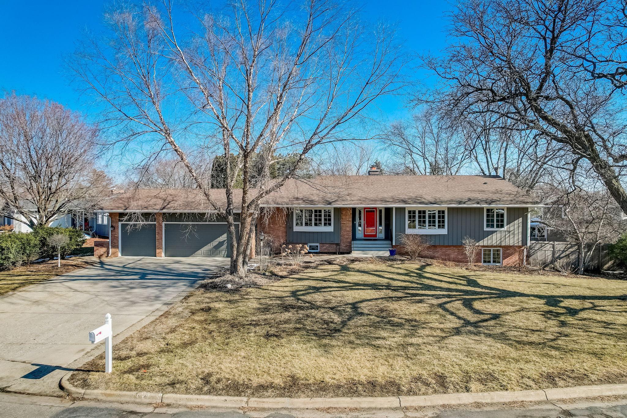 7015 Lanham Lane
