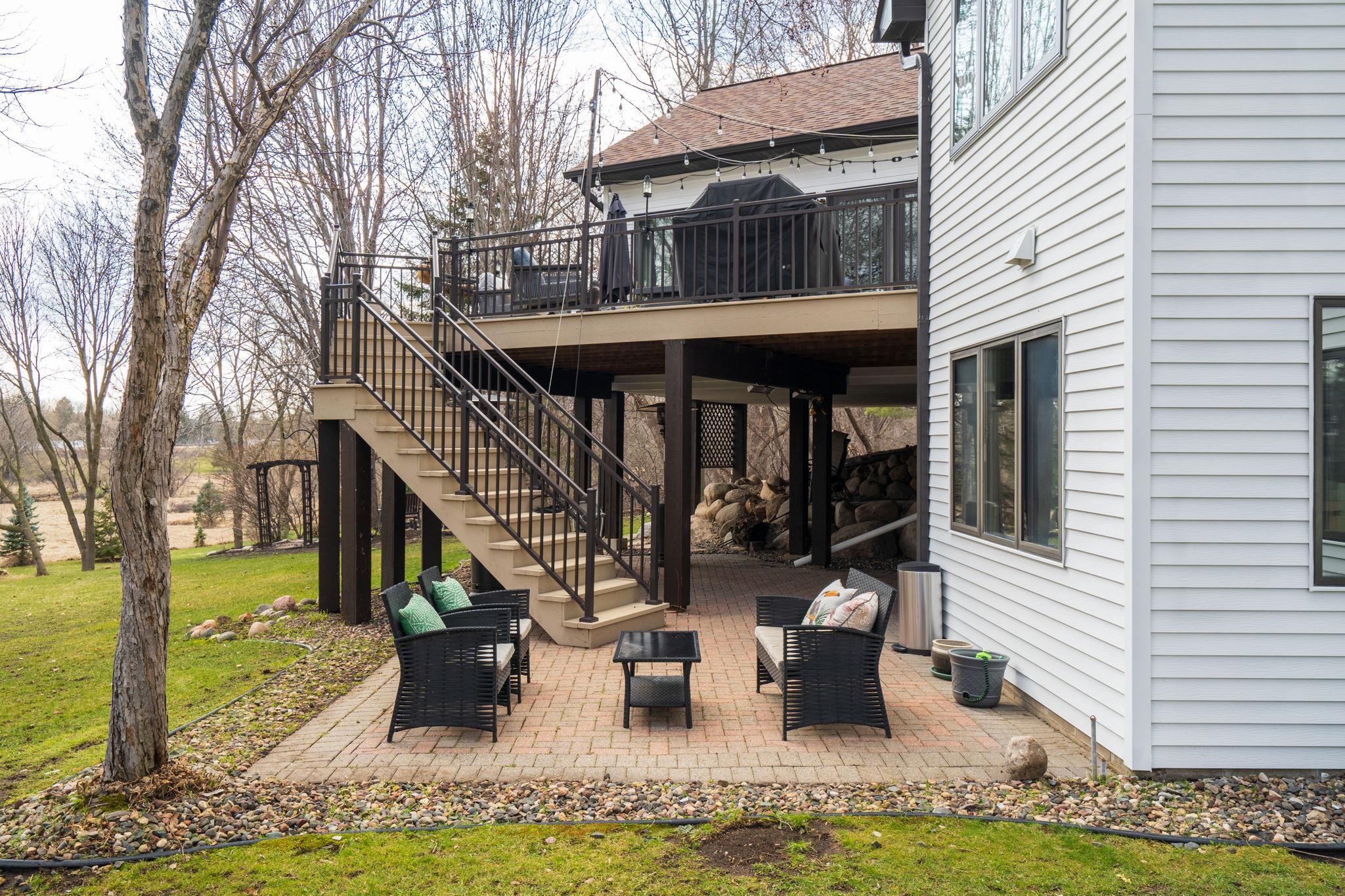 4345 Weston Lane N