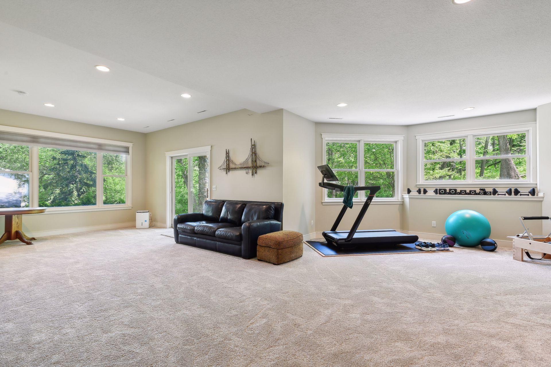 5955 Charleston Circle