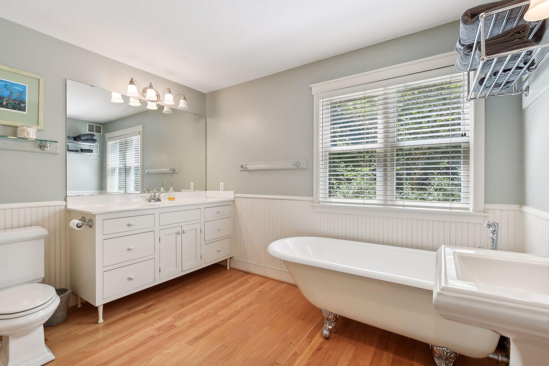 5955 Charleston Circle
