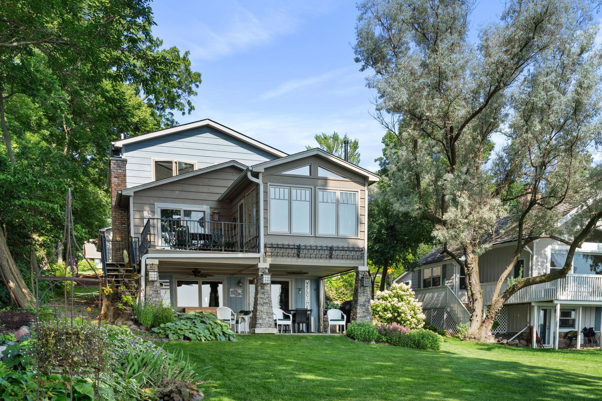 3020 Highland Boulevard