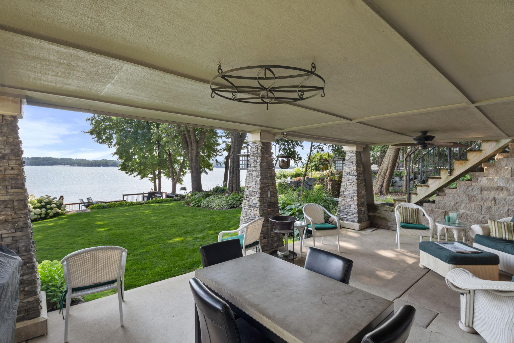 3020 Highland Boulevard