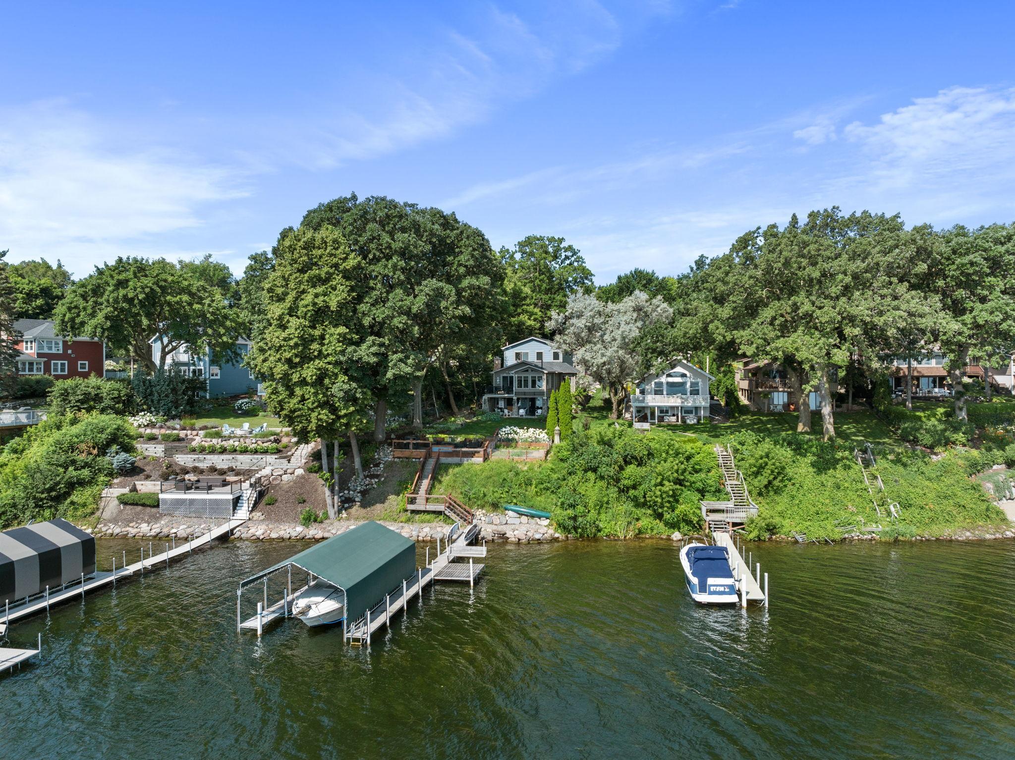 3020 Highland Boulevard