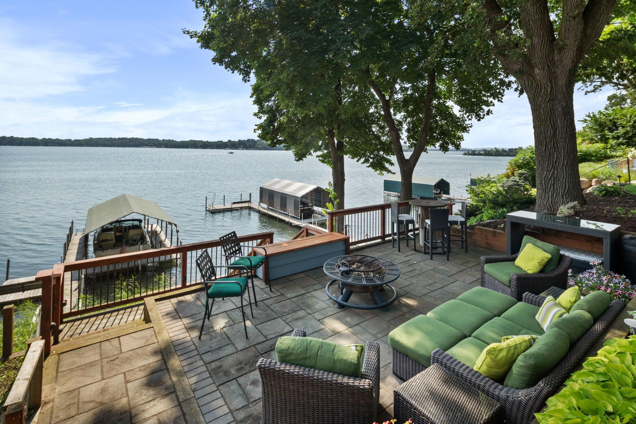 3020 Highland Boulevard