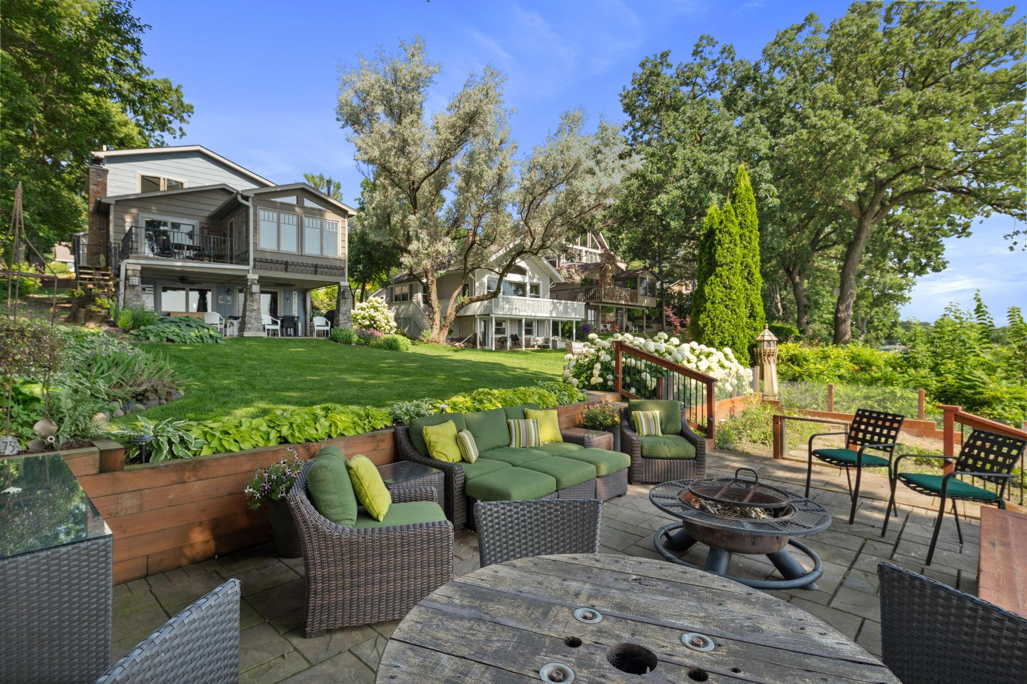 3020 Highland Boulevard