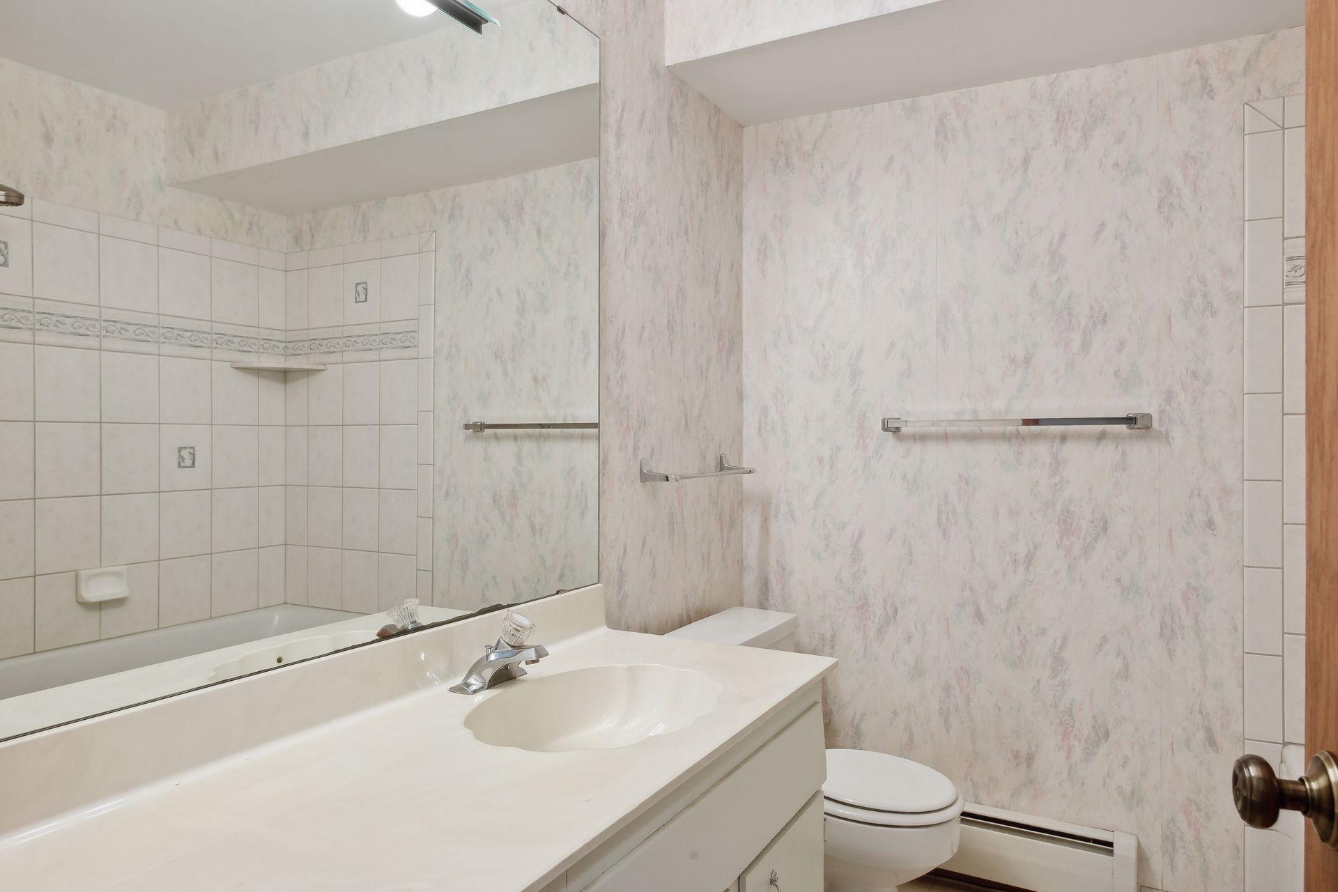 5430 Three Points Boulevard Unit: 111