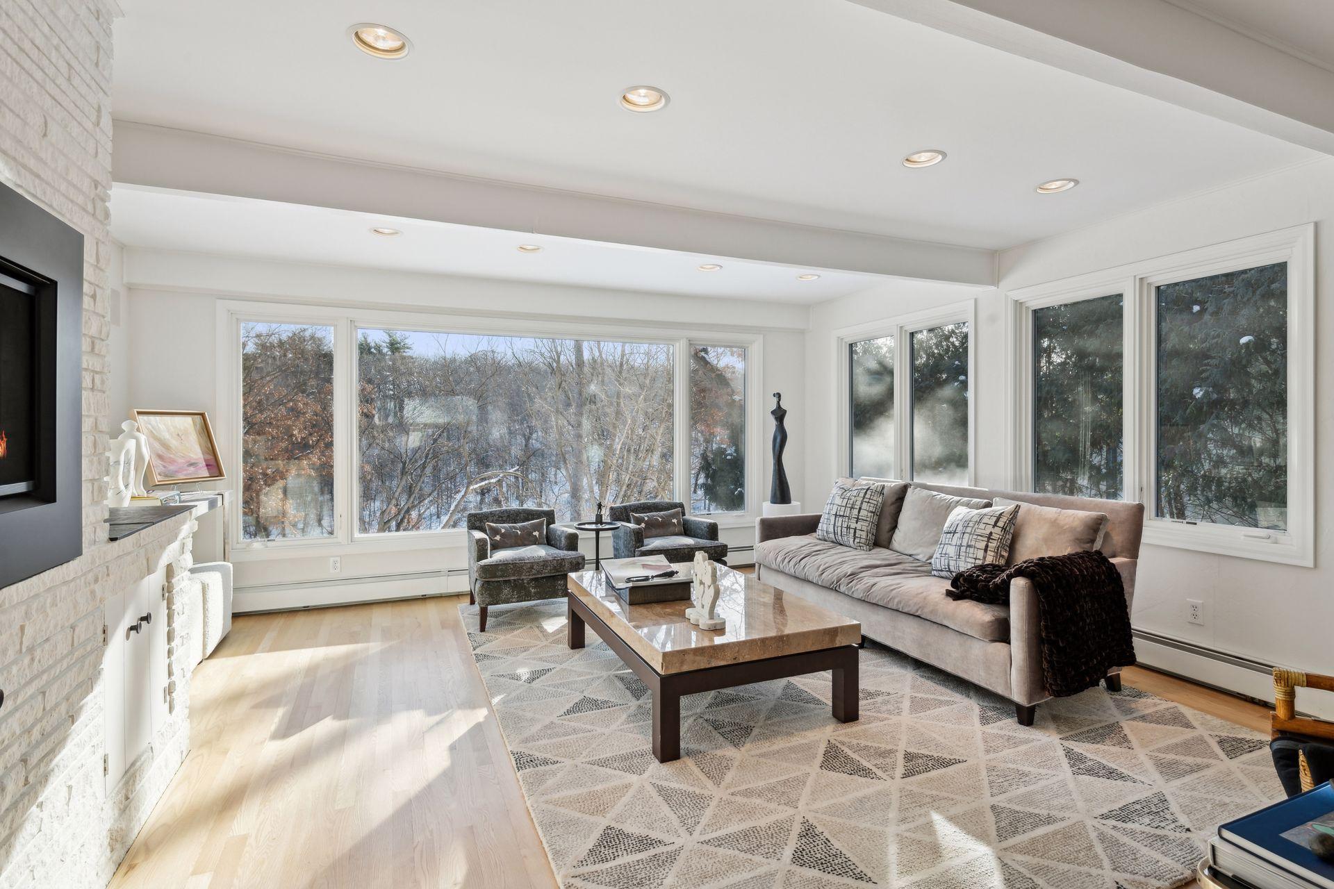 515 Parkview Terrace