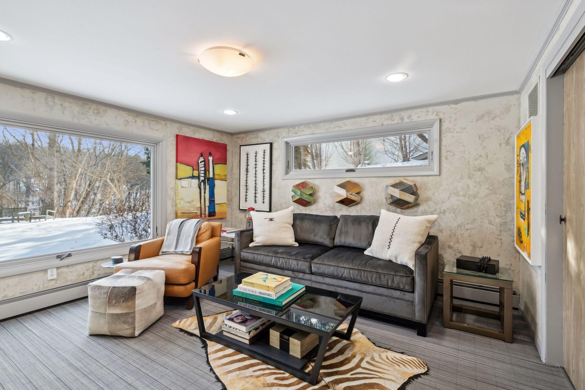 515 Parkview Terrace