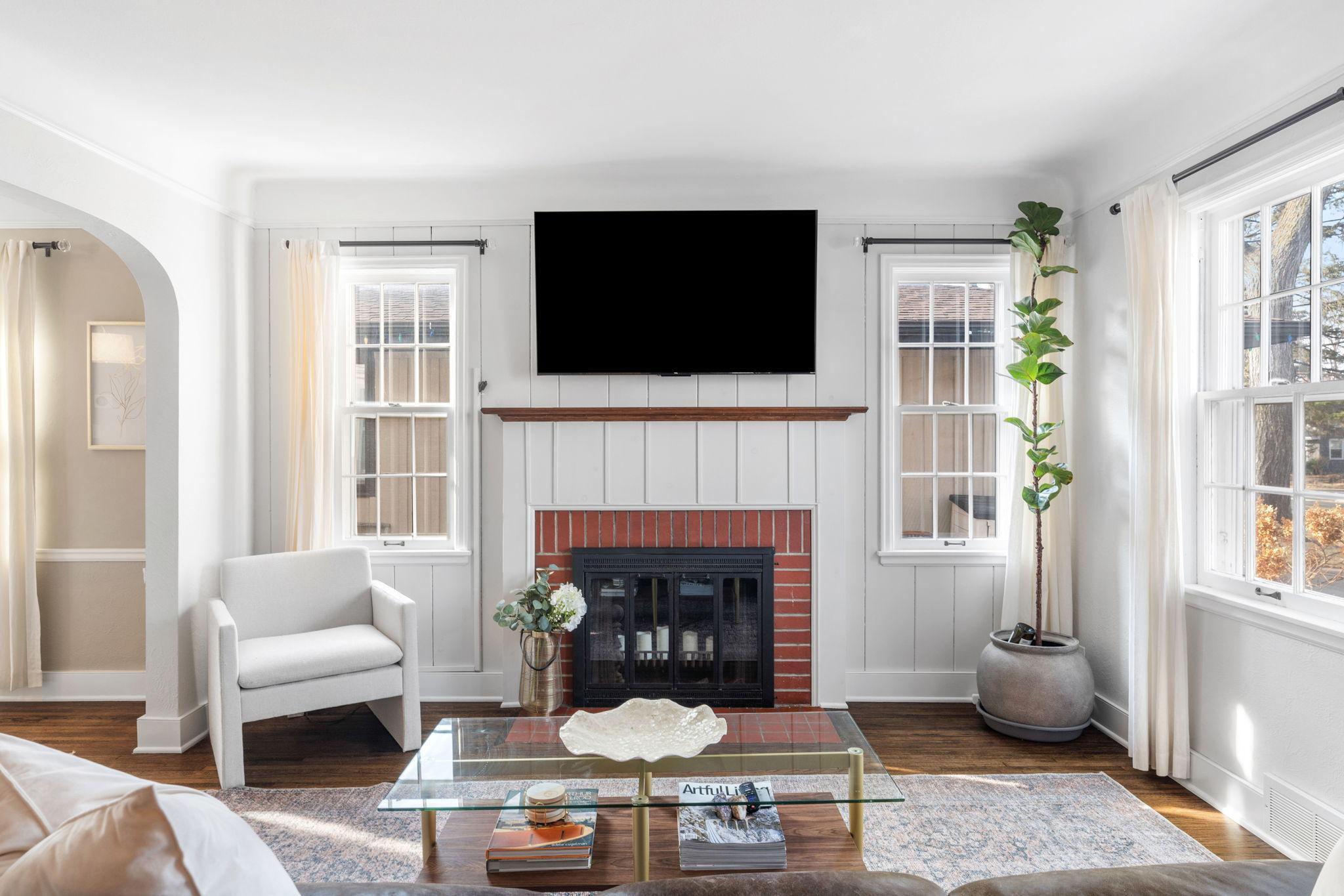 5837 Wooddale Avenue