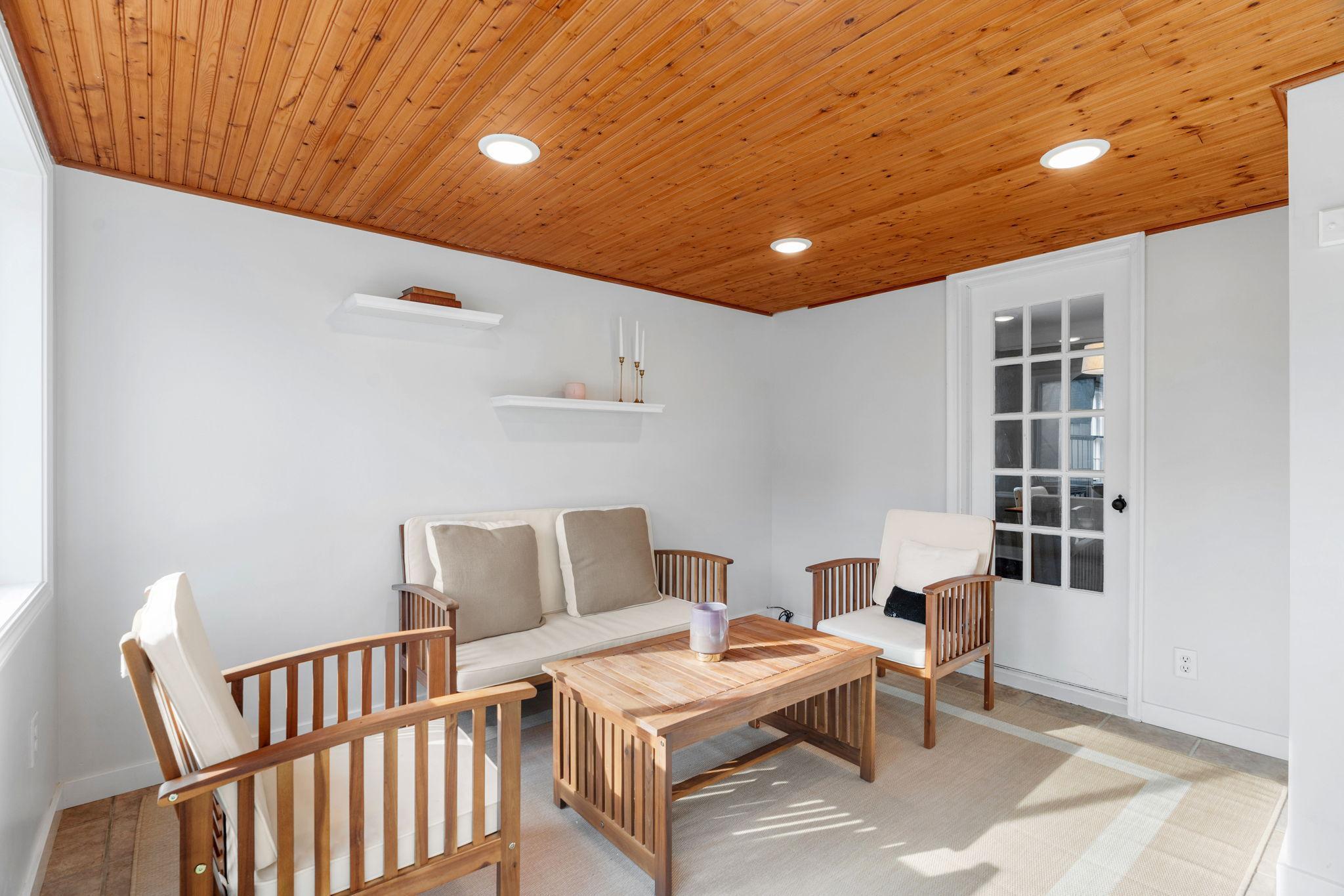 5837 Wooddale Avenue