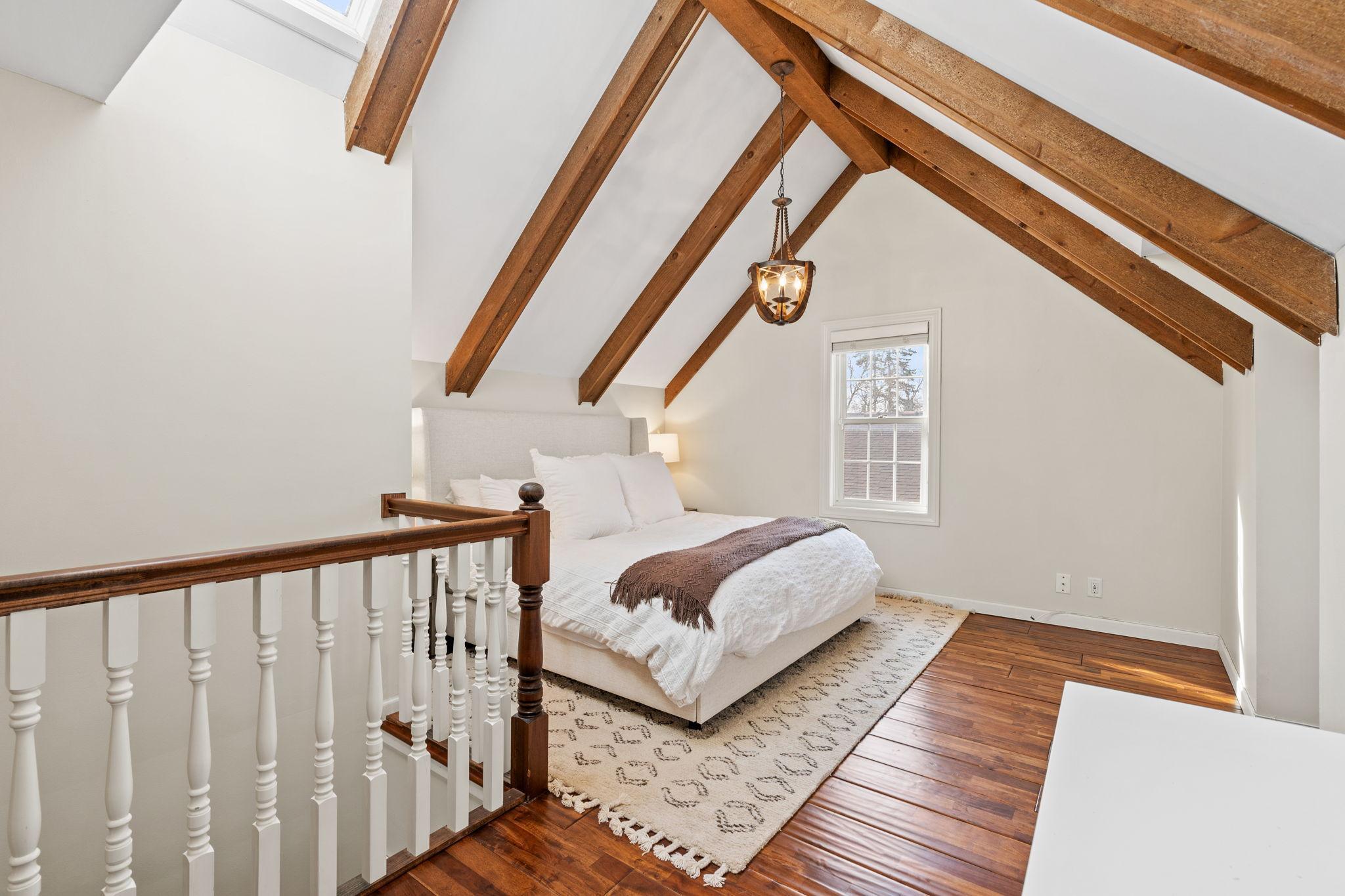 5837 Wooddale Avenue