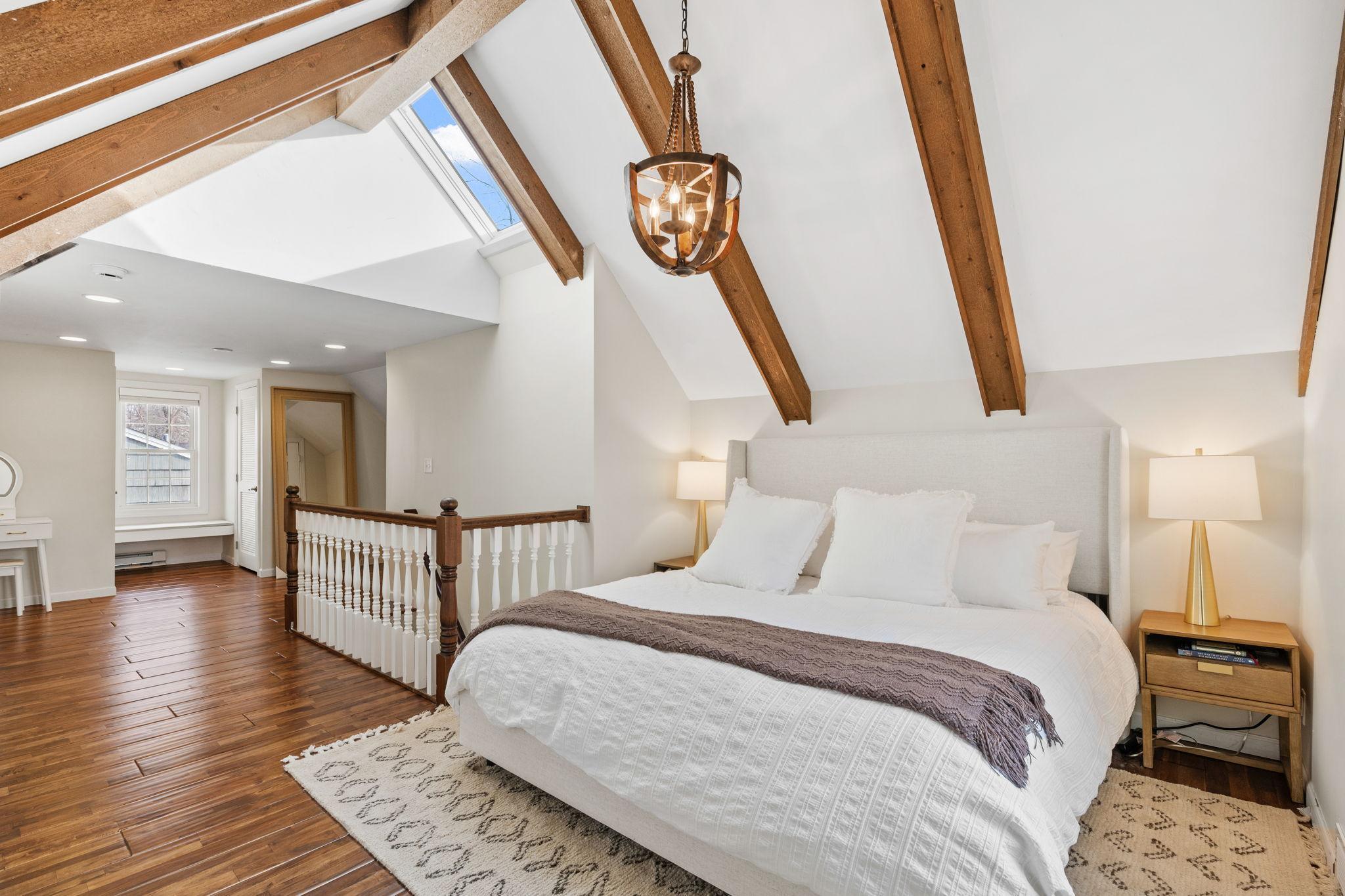 5837 Wooddale Avenue