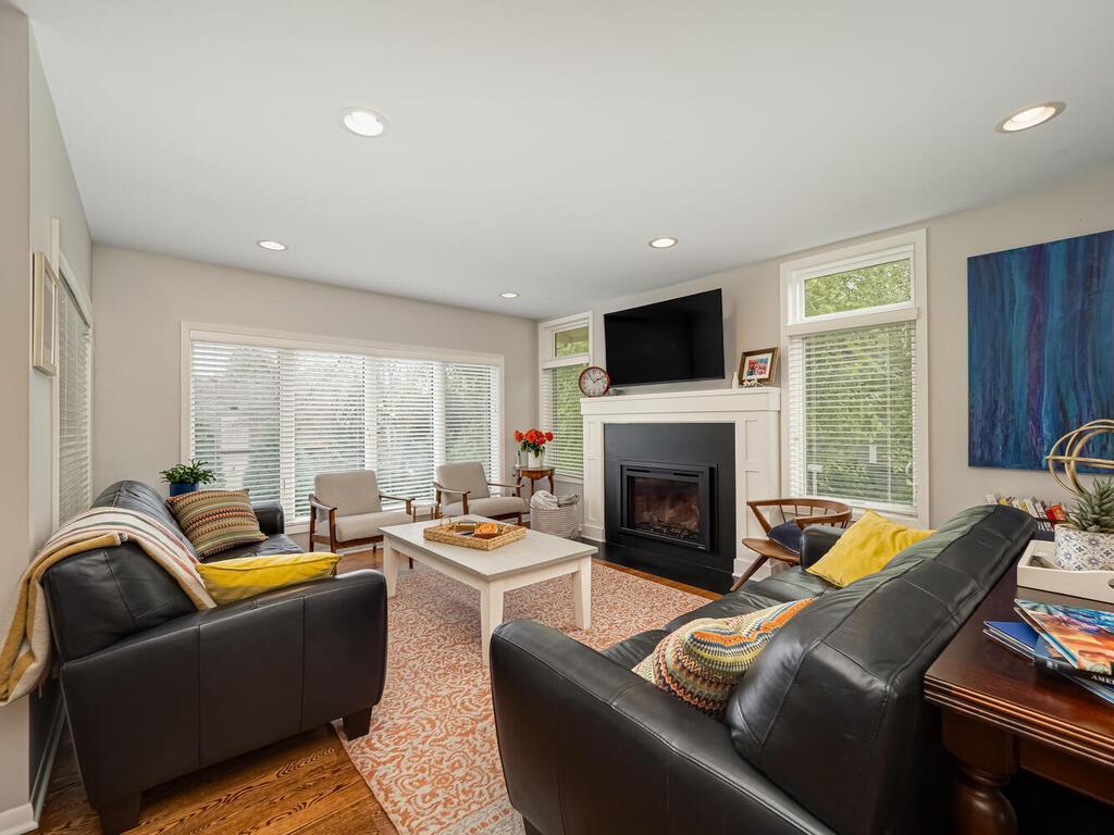 2711 Bent Tree Circle