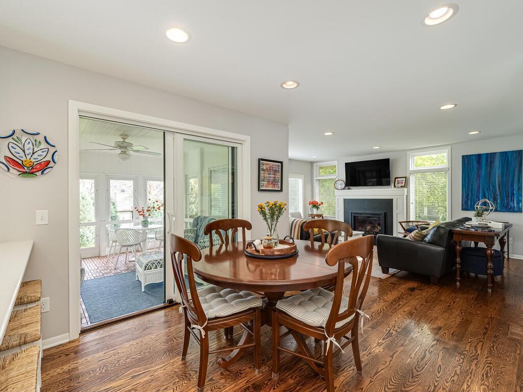 2711 Bent Tree Circle