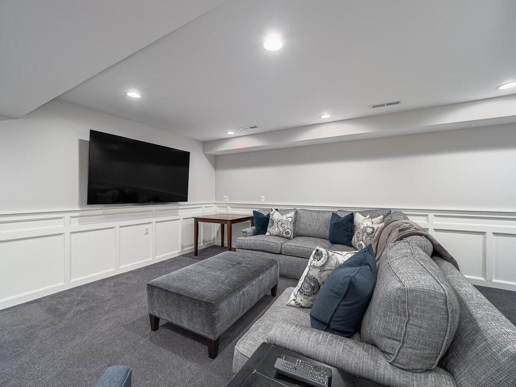 2711 Bent Tree Circle