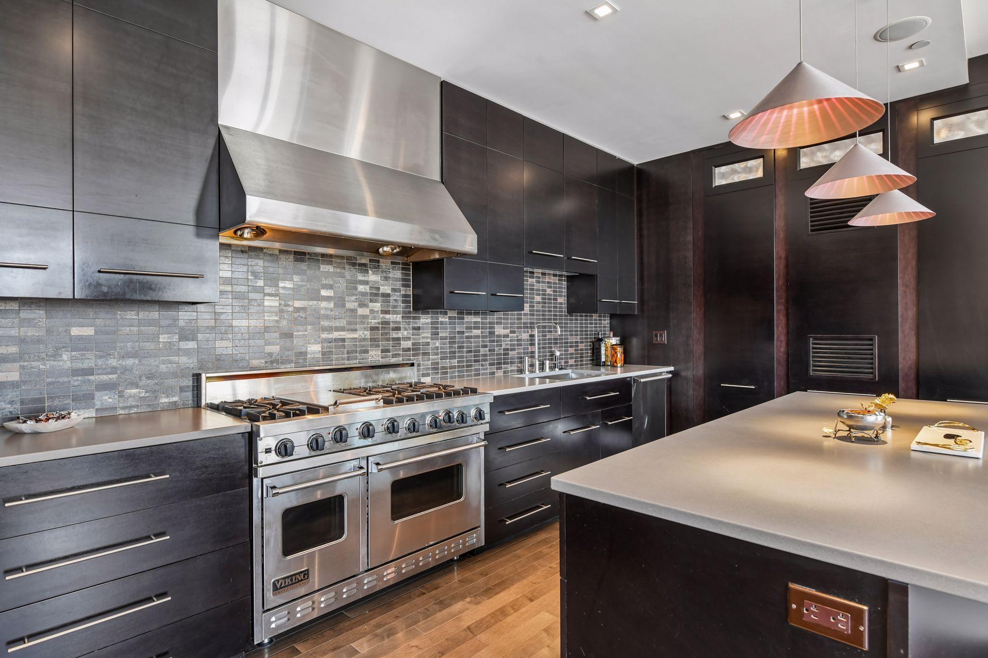 201 S 11th Street Unit: 1120