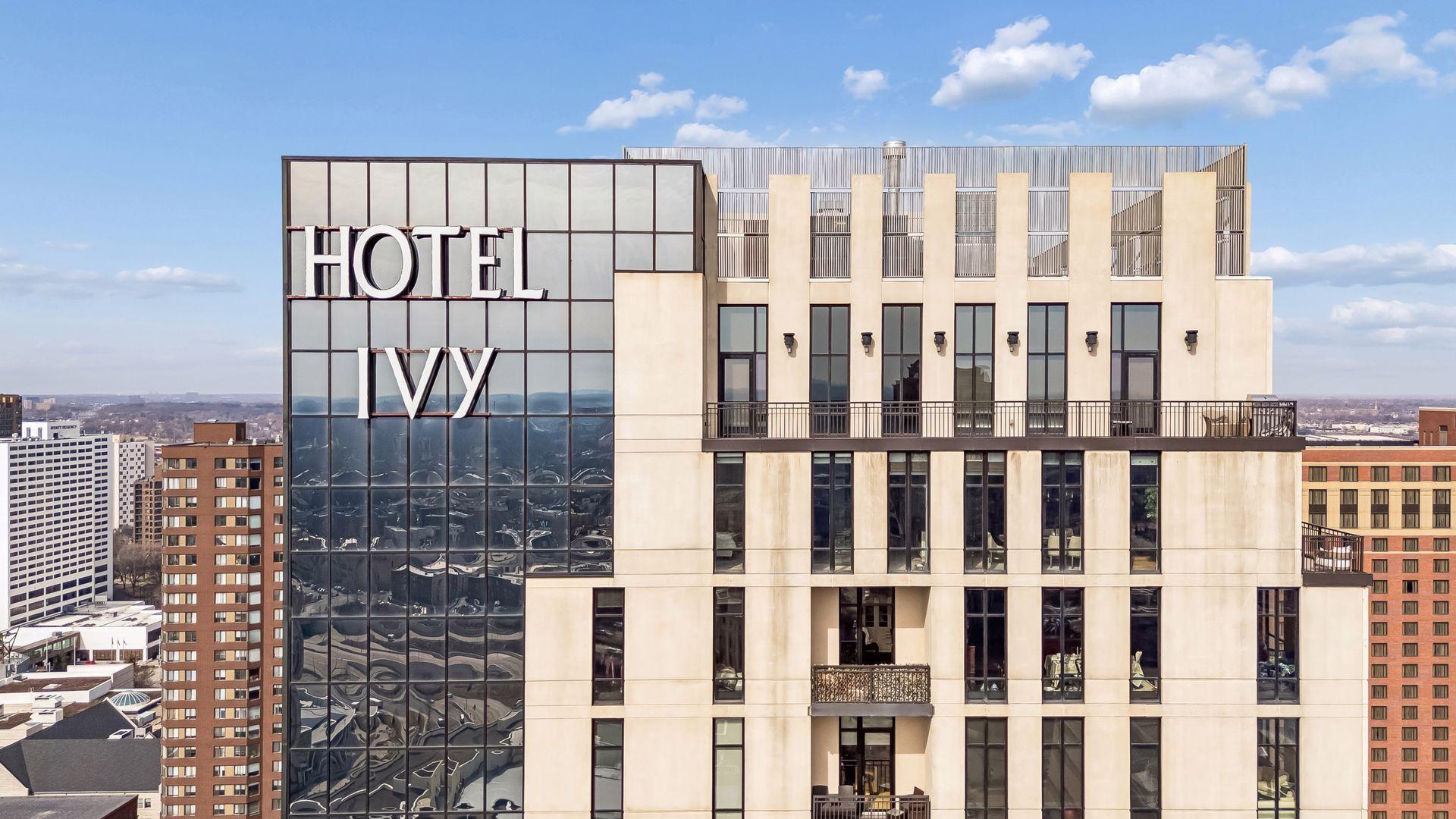 201 S 11th Street Unit: 1120