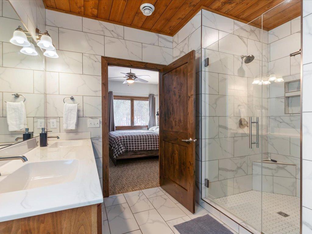36943 Sundance Loop Unit: 822