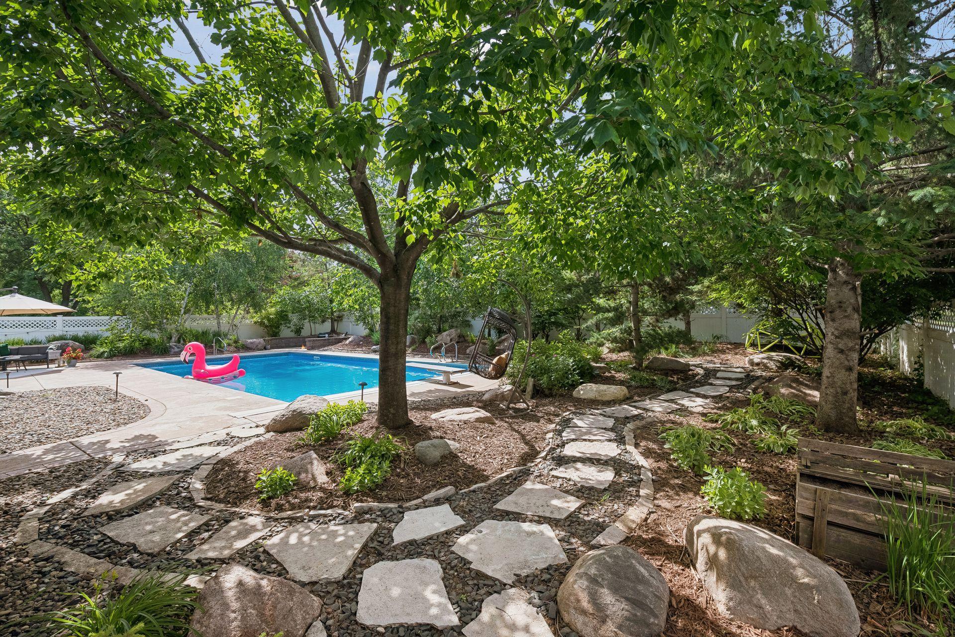 1917 Dixon Drive