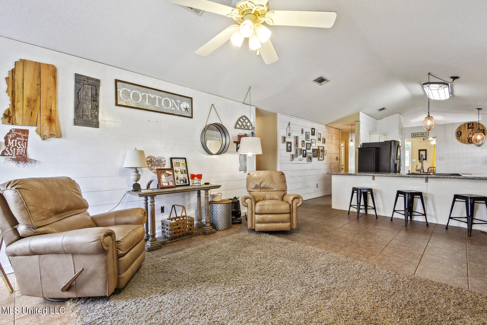 108220 Kapalama Drive