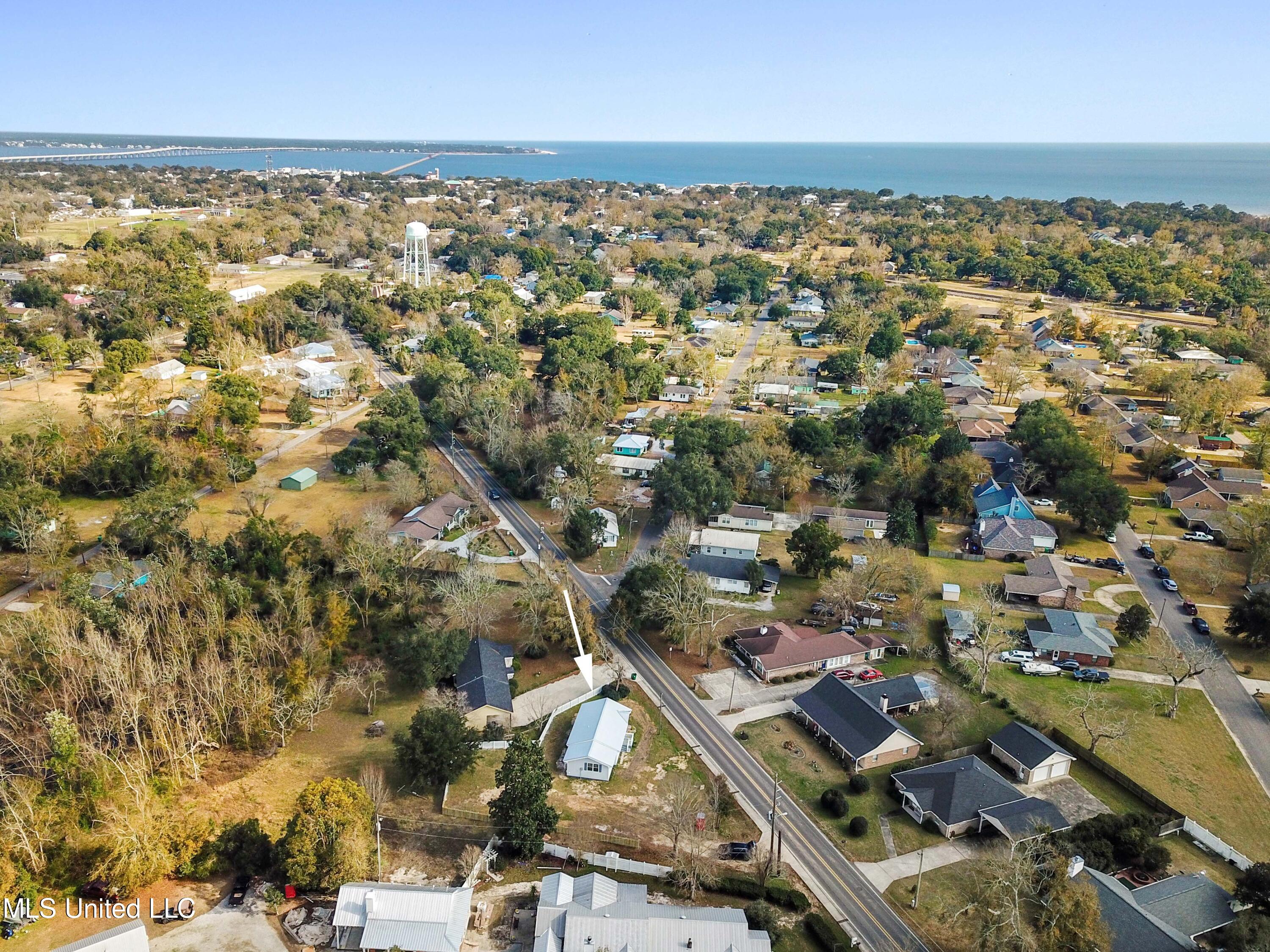 715 Old Spanish Trail