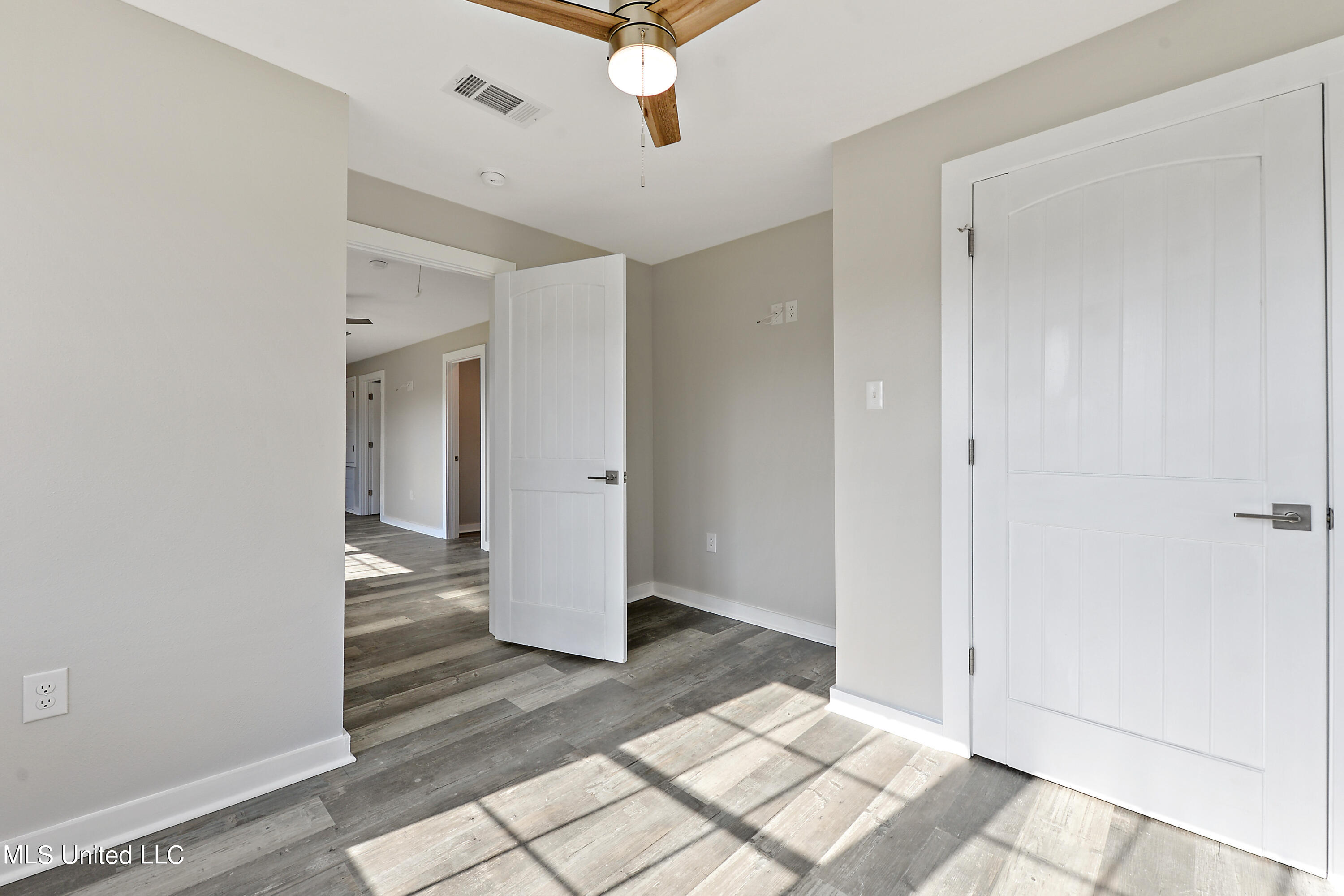 715 Old Spanish Trail