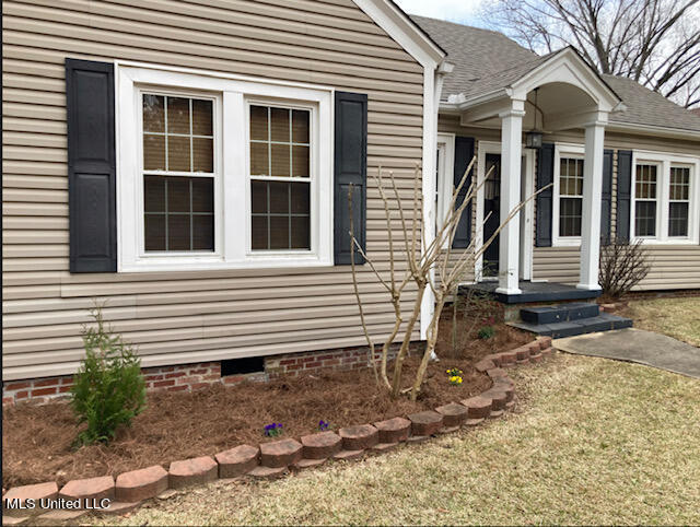 450 E Ridgeway Street