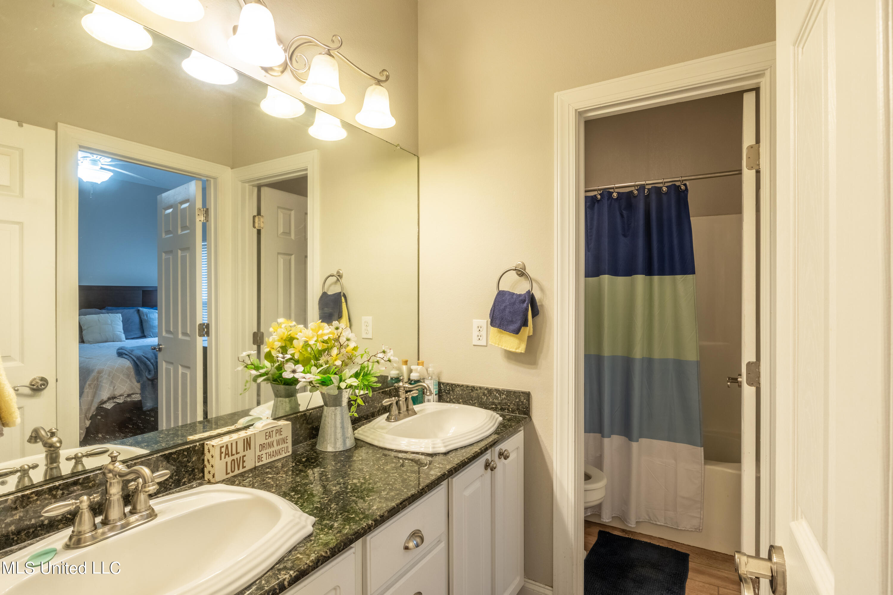 6424 Apelehama Circle