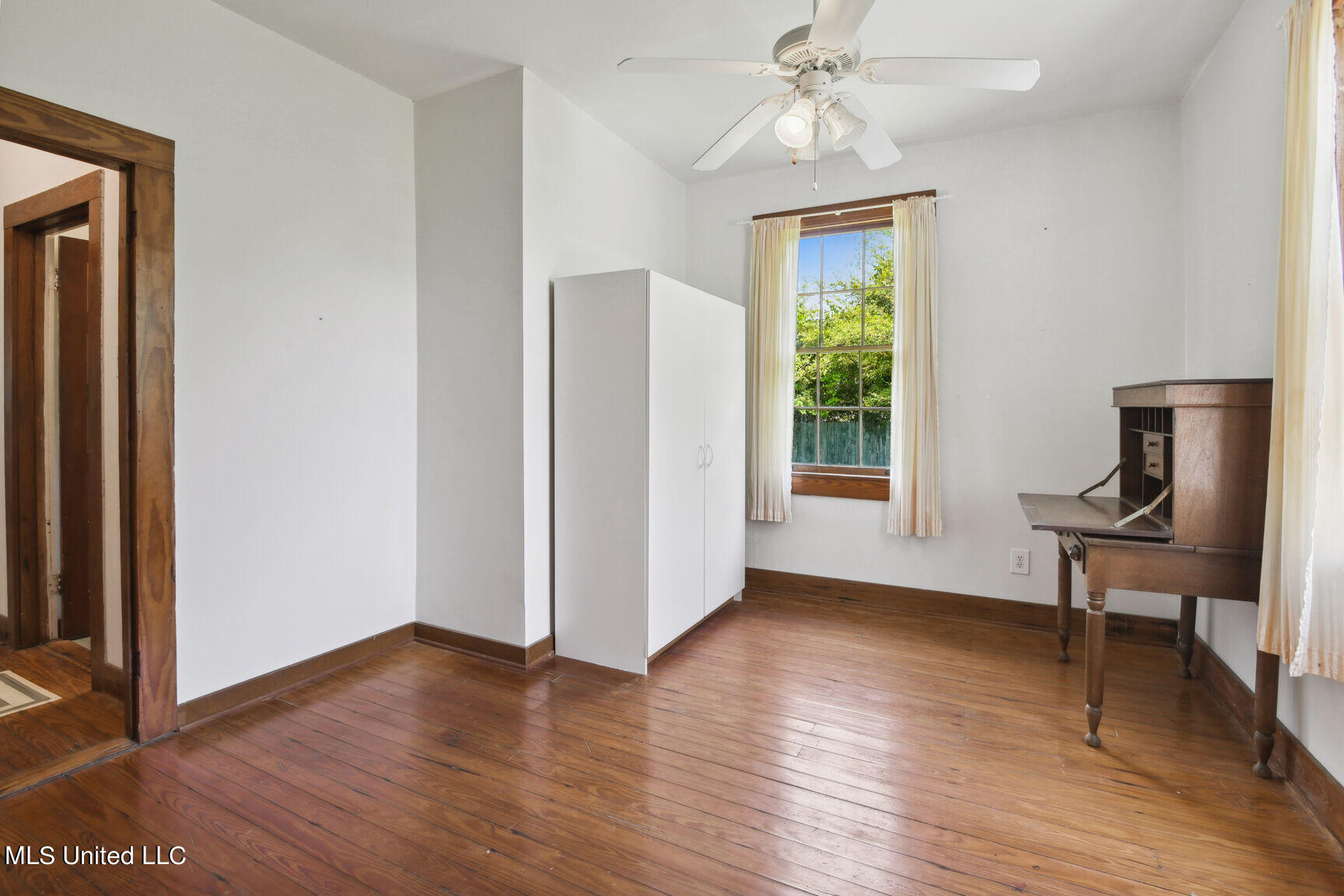 203 Jeff Davis Avenue