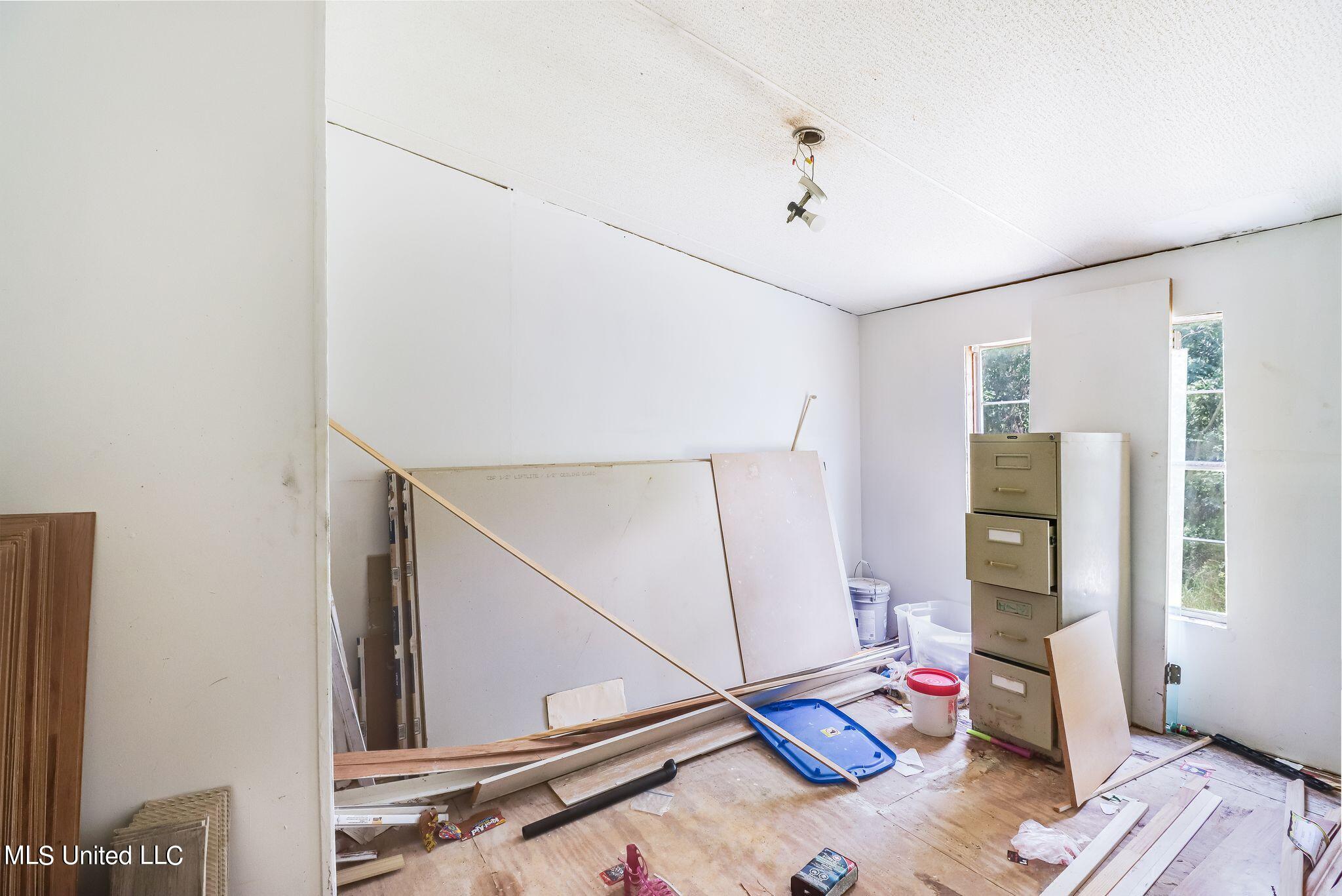 27149 D V Moran Road