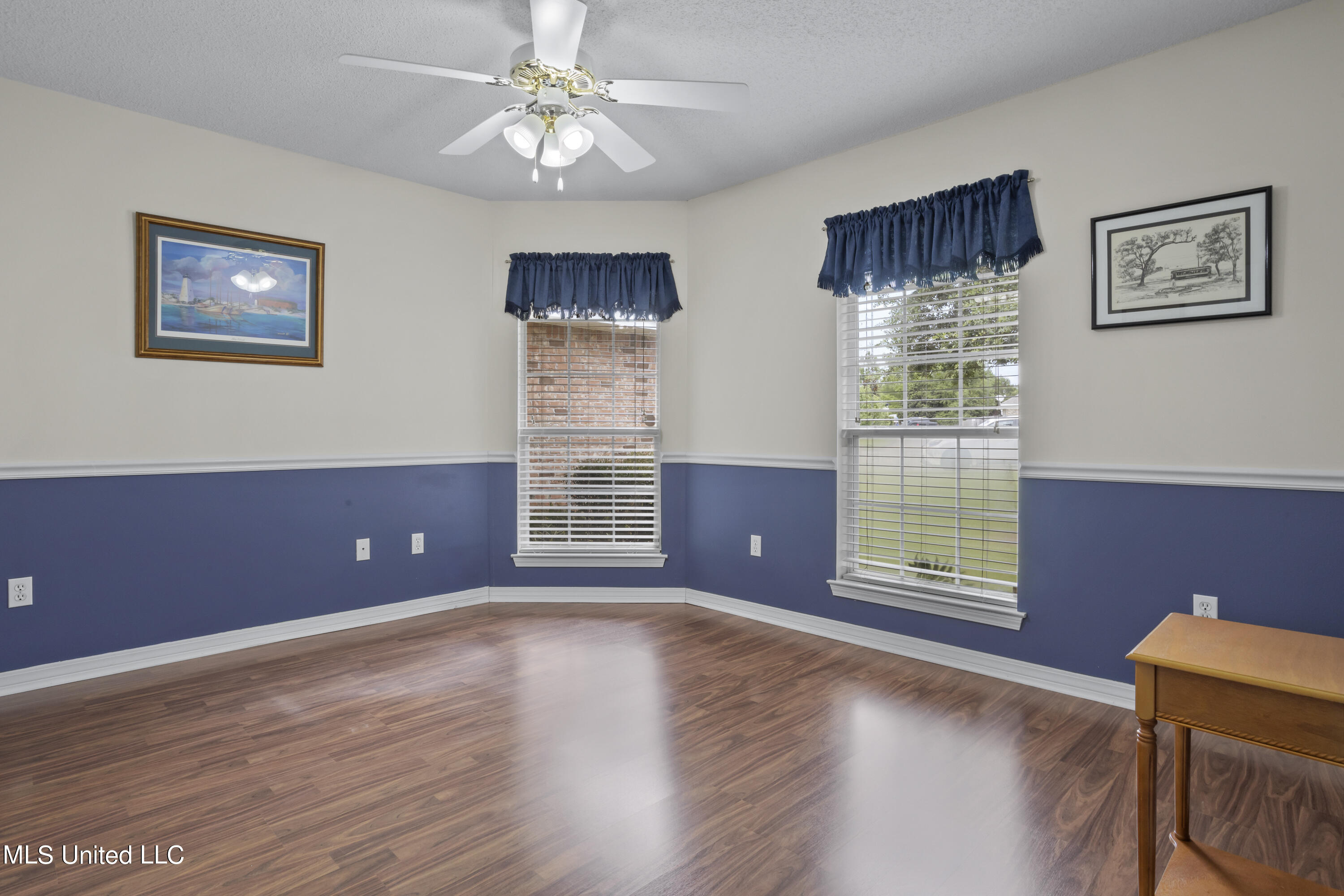 3122 Shadow Wood Drive