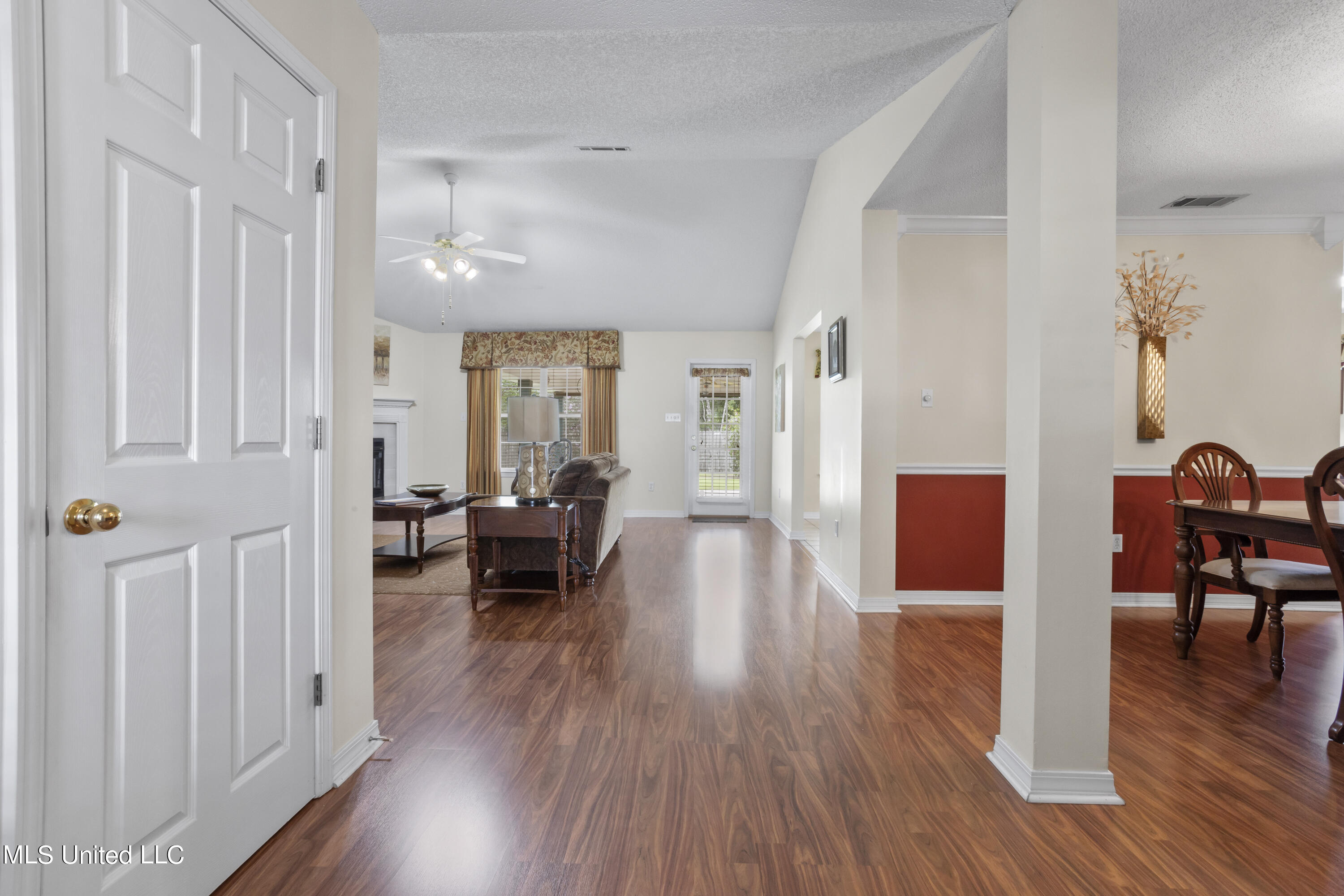 3122 Shadow Wood Drive