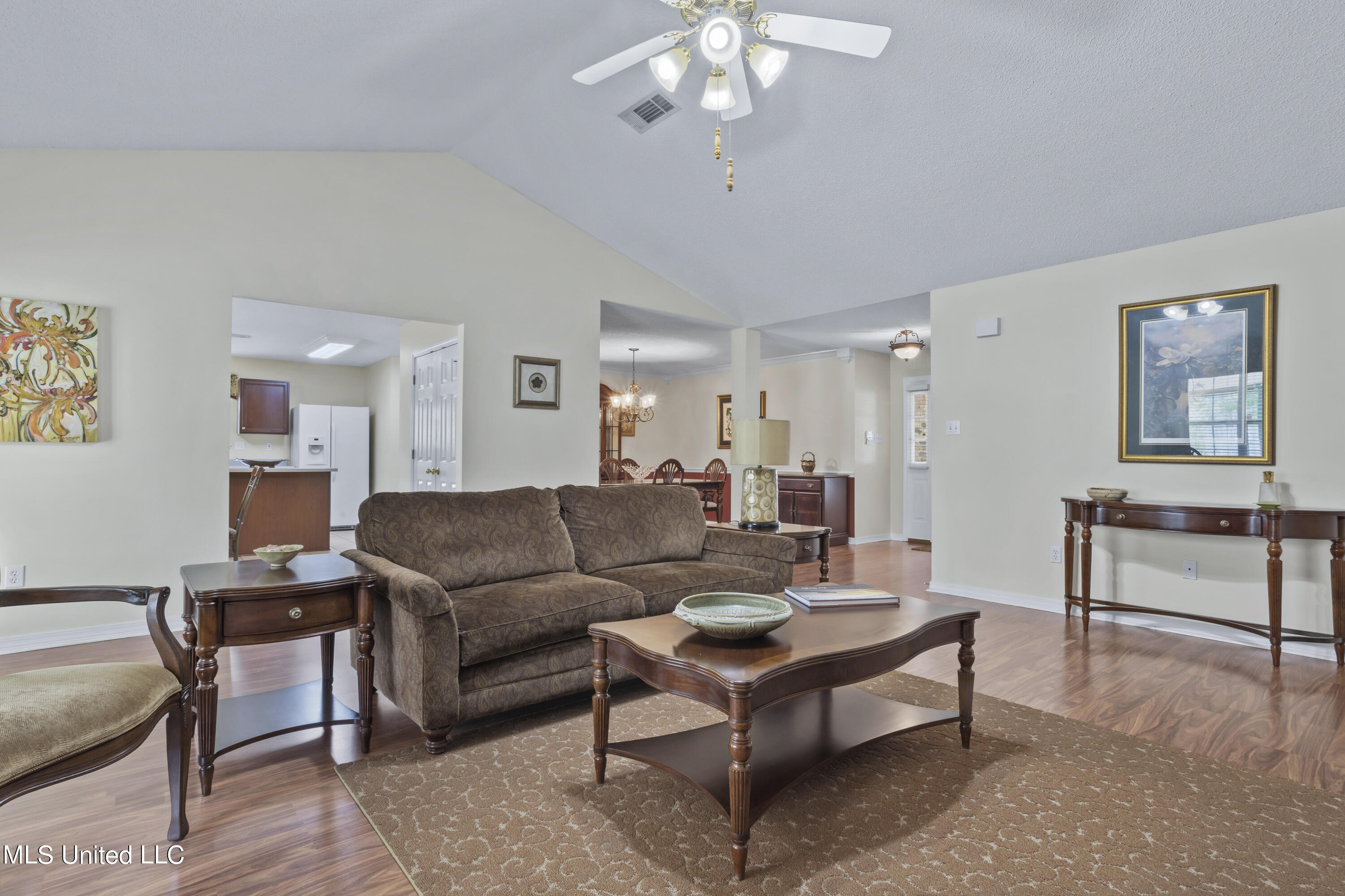 3122 Shadow Wood Drive