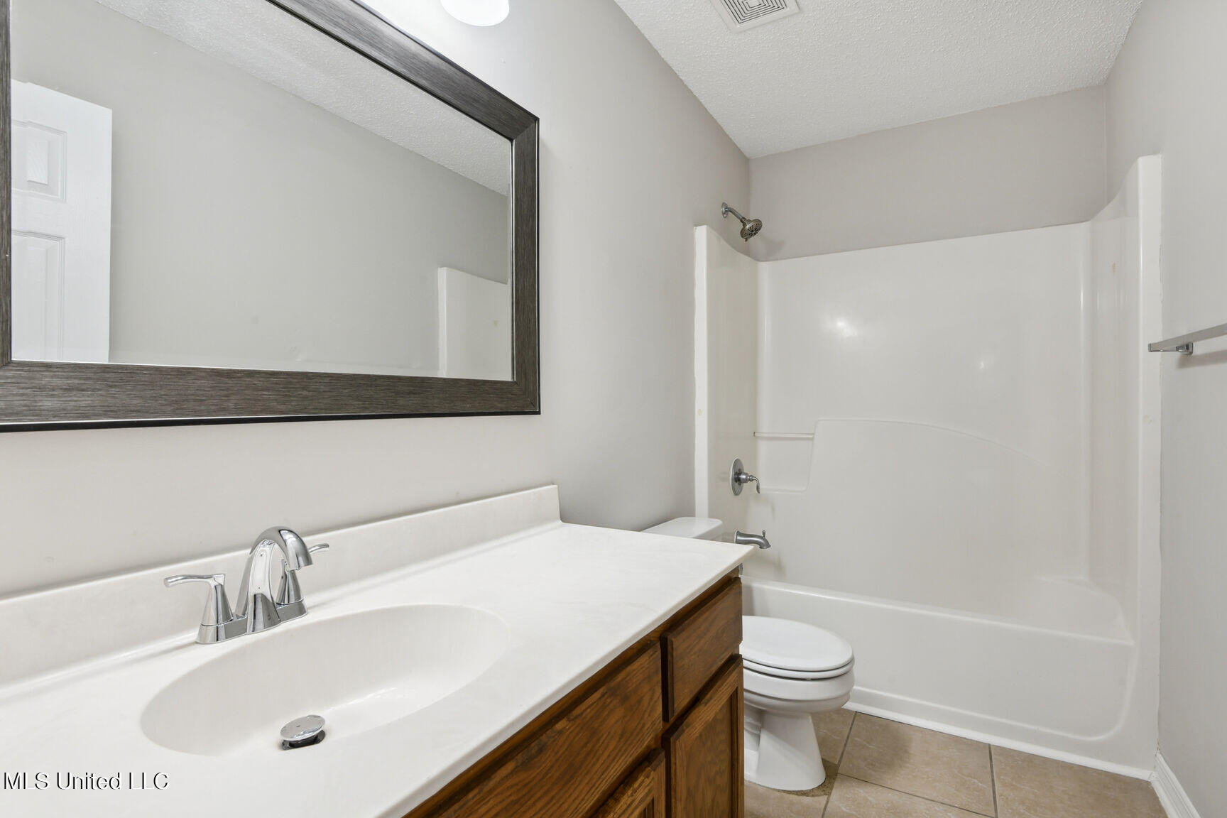 14094 Remington Drive