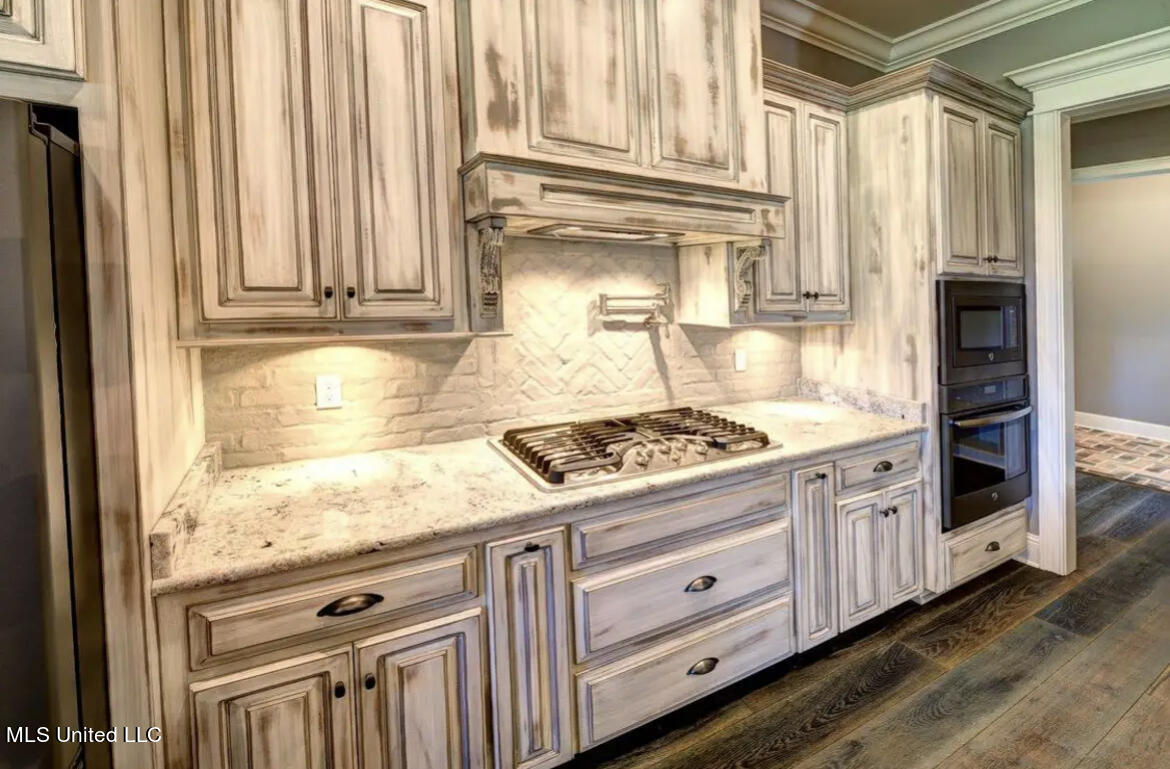 23111 Stablewood Circle