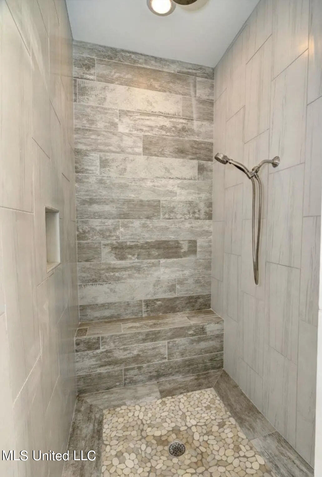 23111 Stablewood Circle