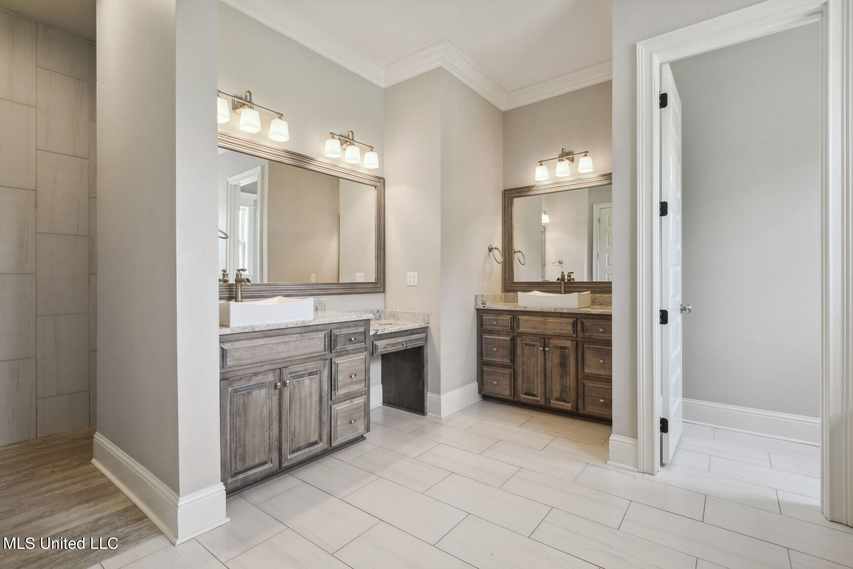 23111 Stablewood Circle