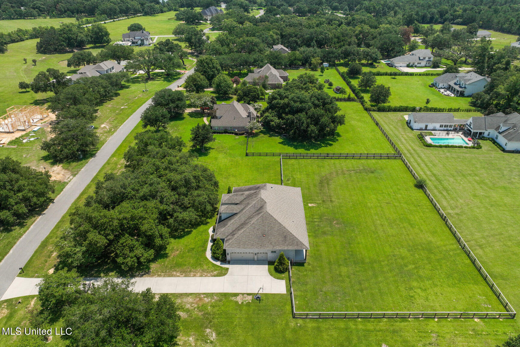 23111 Stablewood Circle