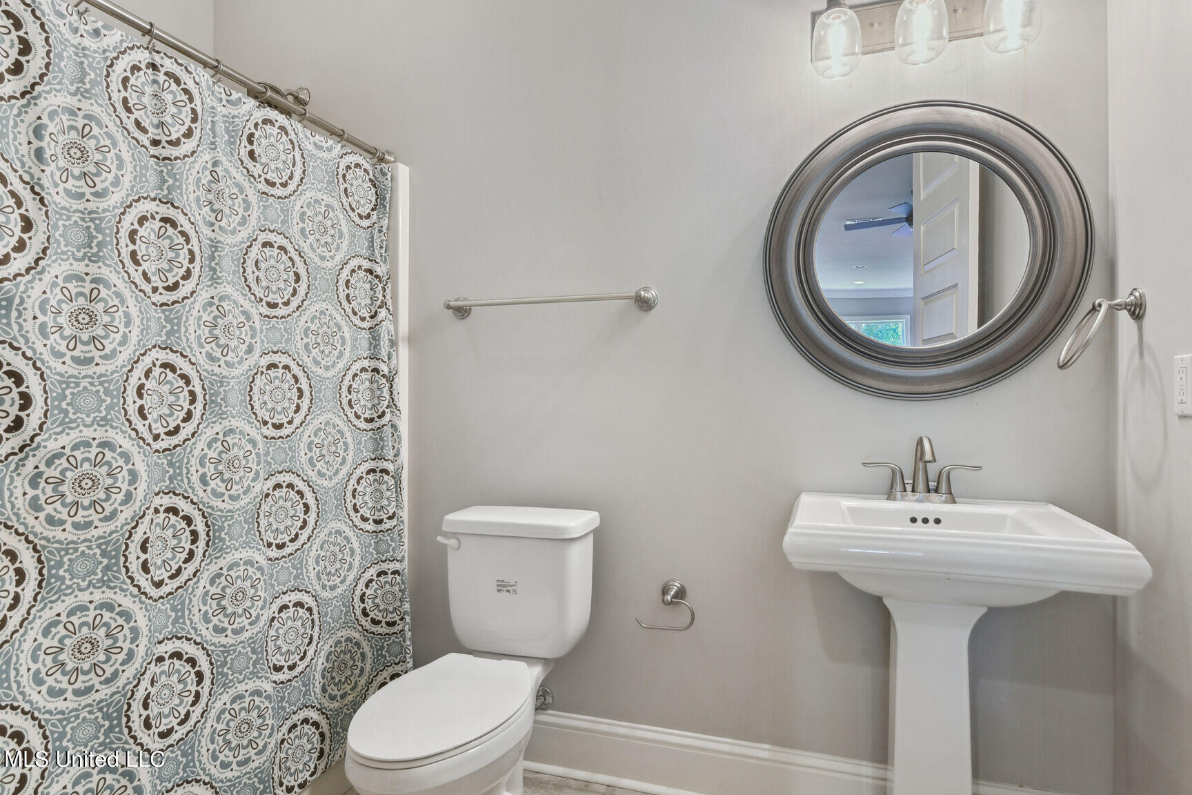 23111 Stablewood Circle