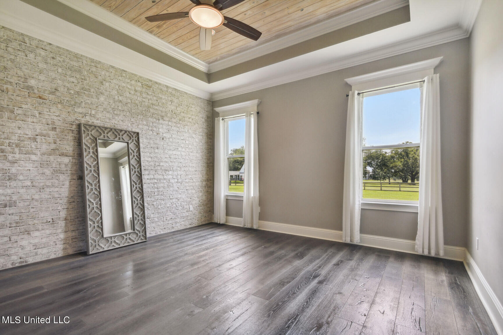 23111 Stablewood Circle