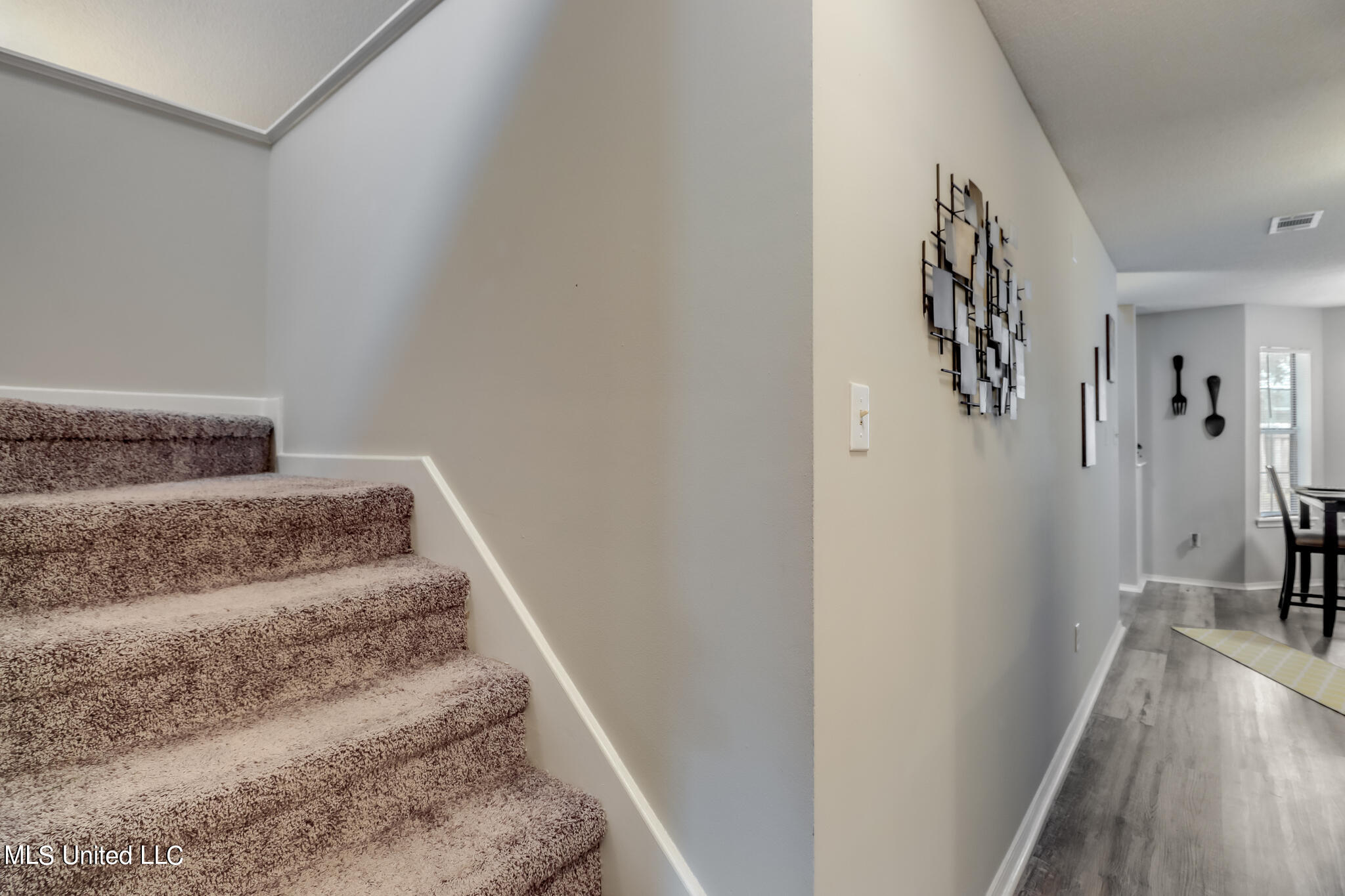 13443 Windridge Drive