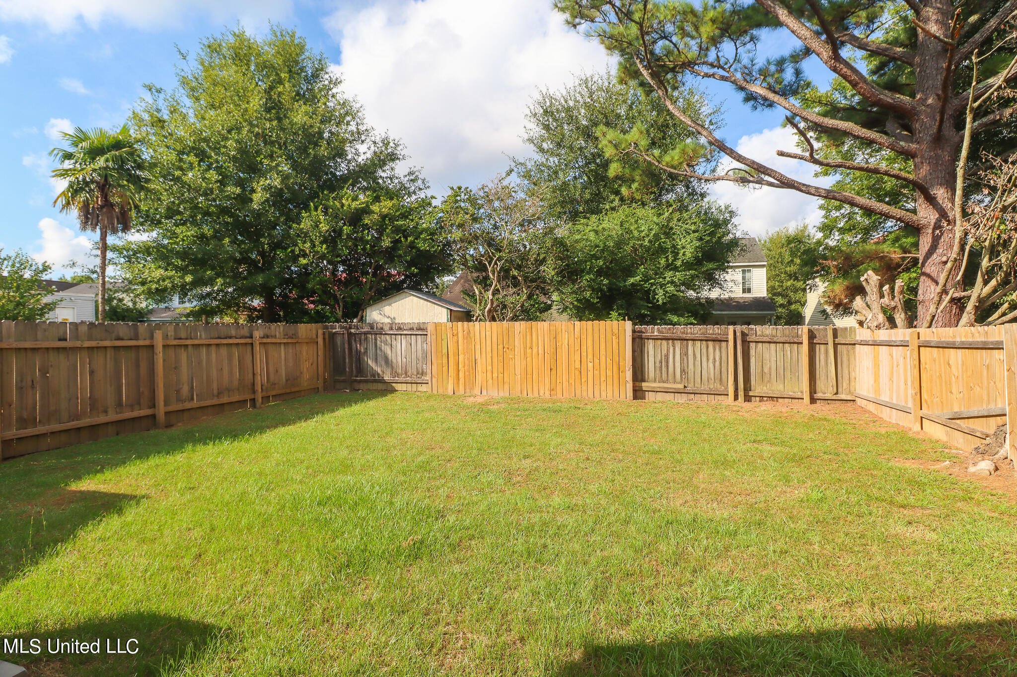 13443 Windridge Drive