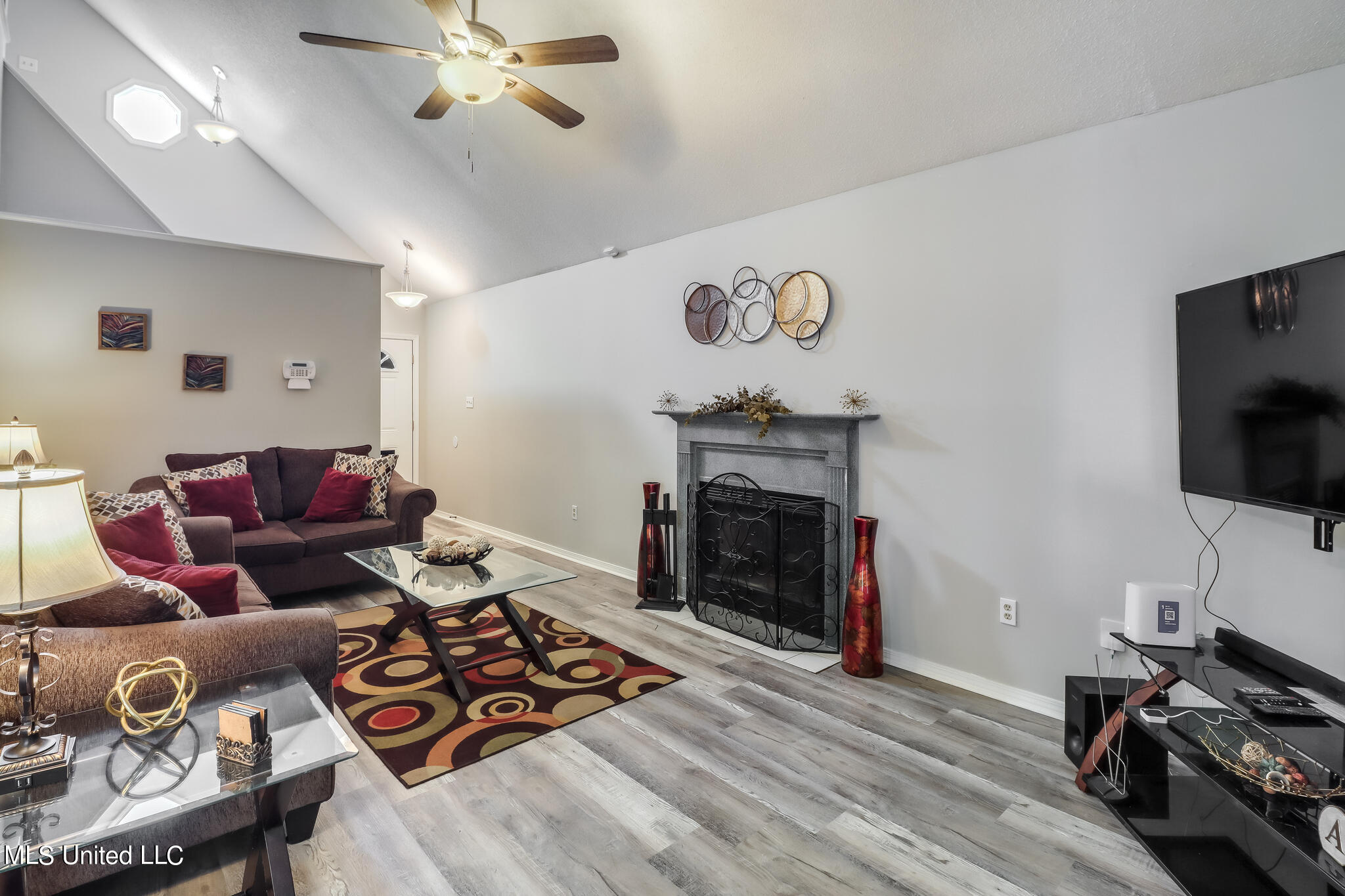 13443 Windridge Drive