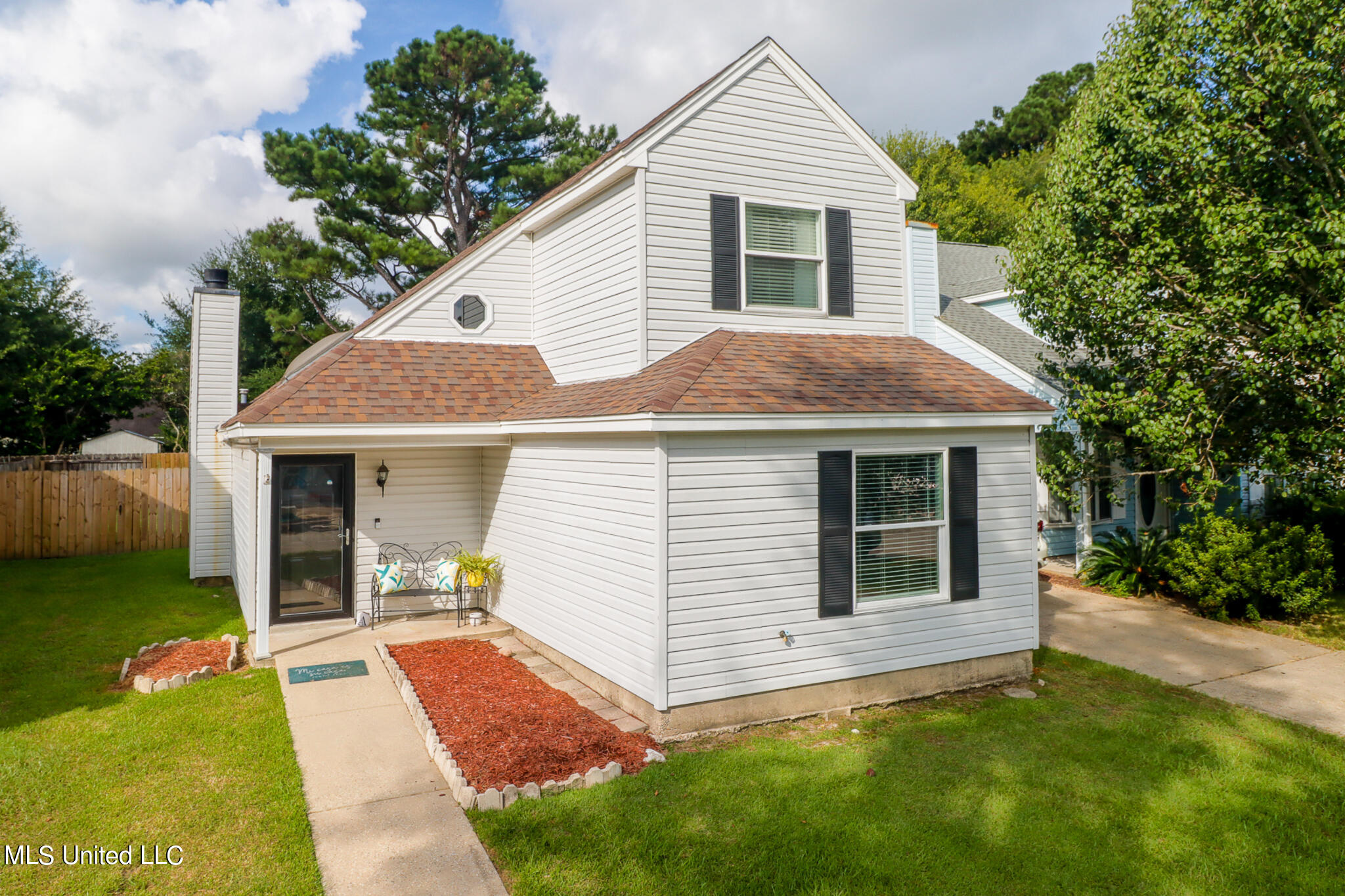 13443 Windridge Drive