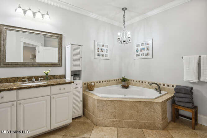 67170 E Diamondhead Drive