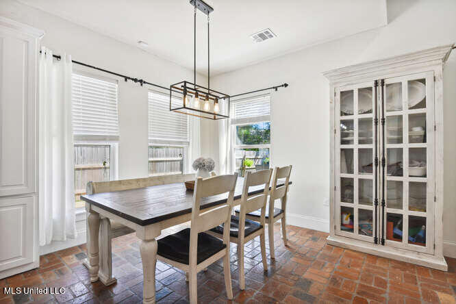 67170 E Diamondhead Drive