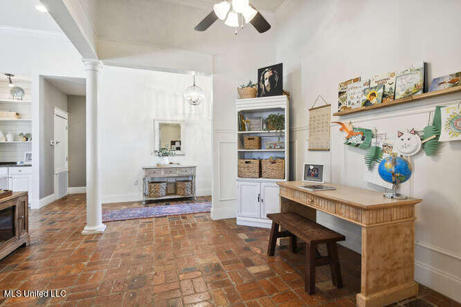 67170 E Diamondhead Drive